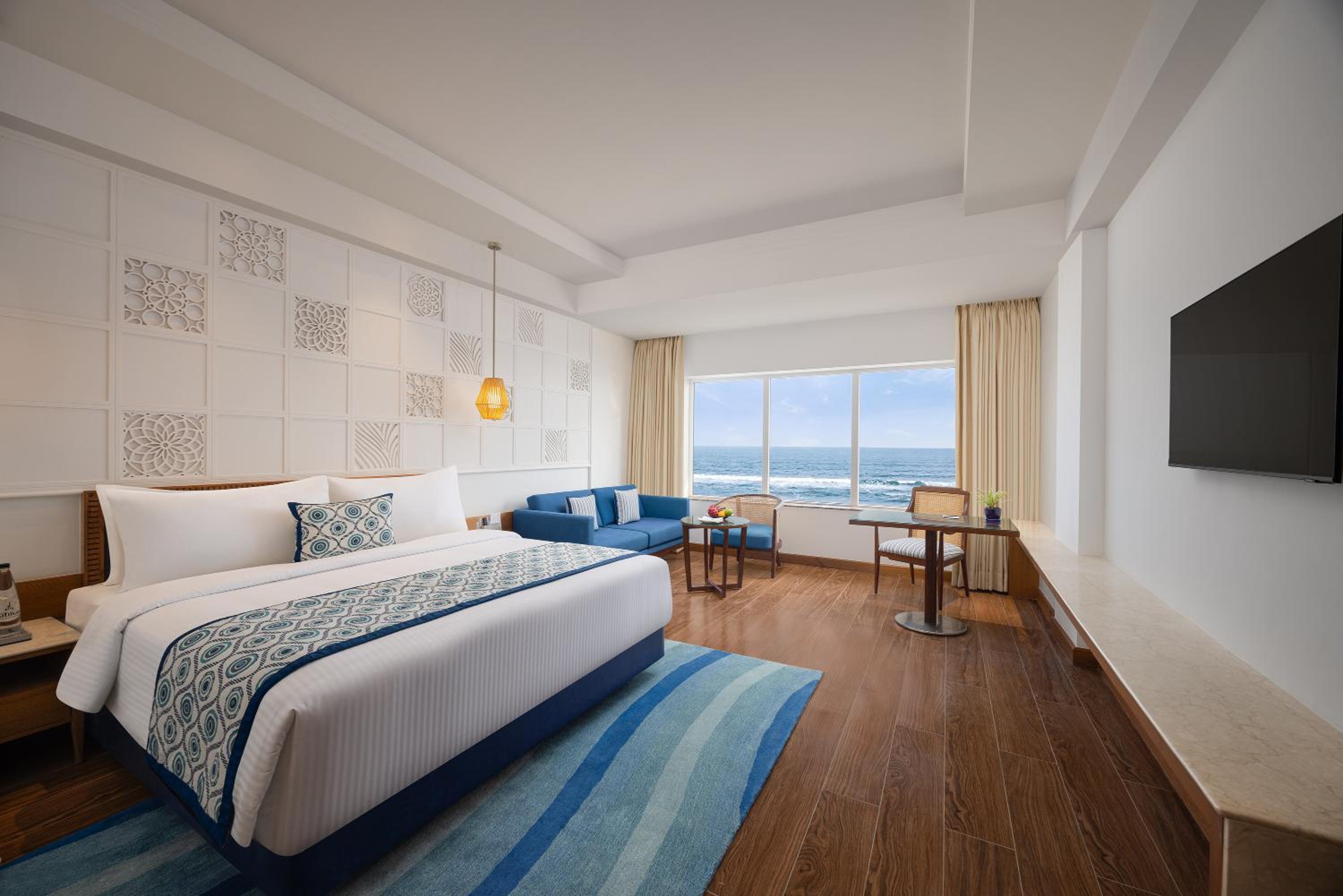 Double Room With Sea View - Photo 1