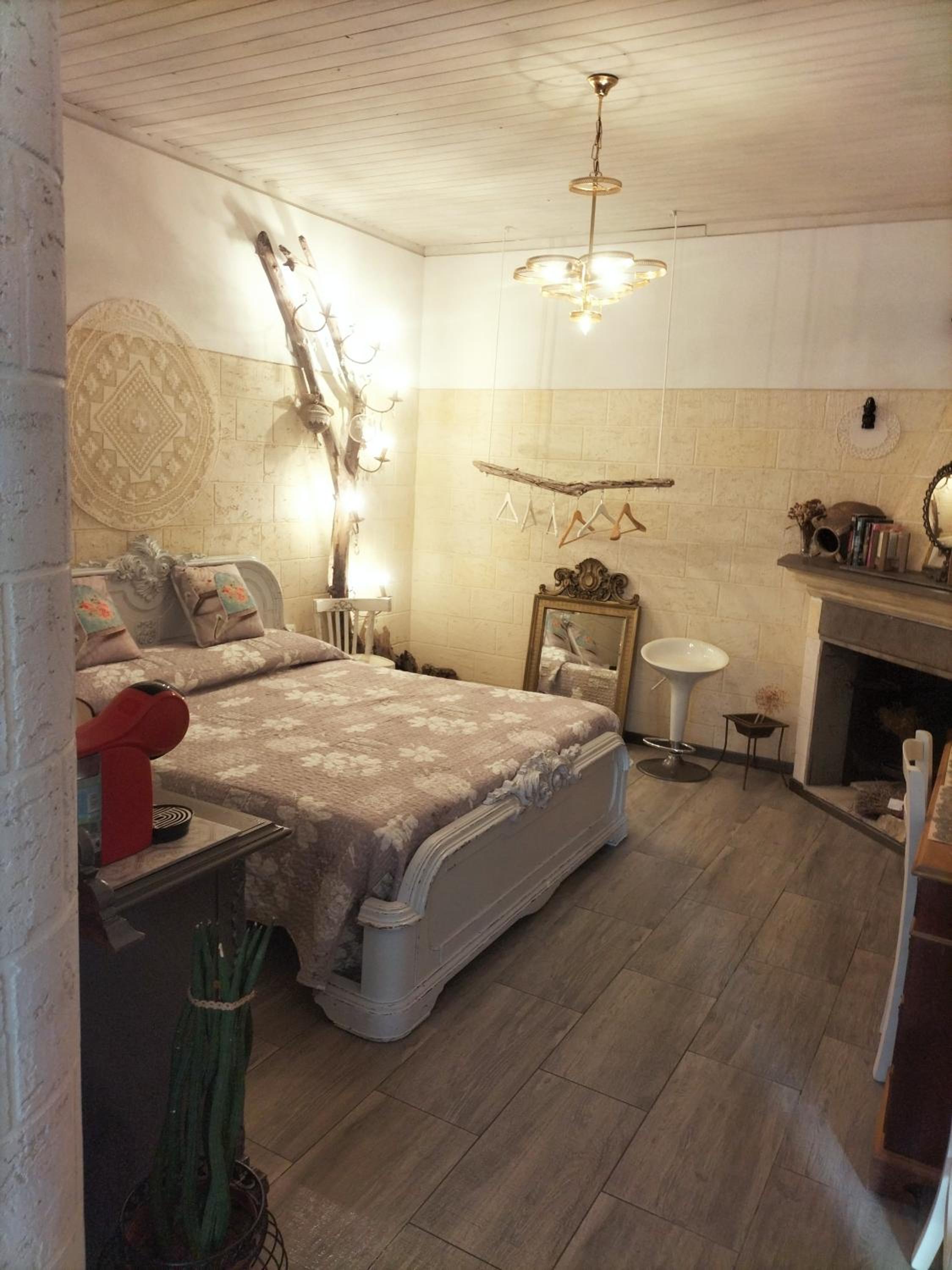 Large Double Room photo 2