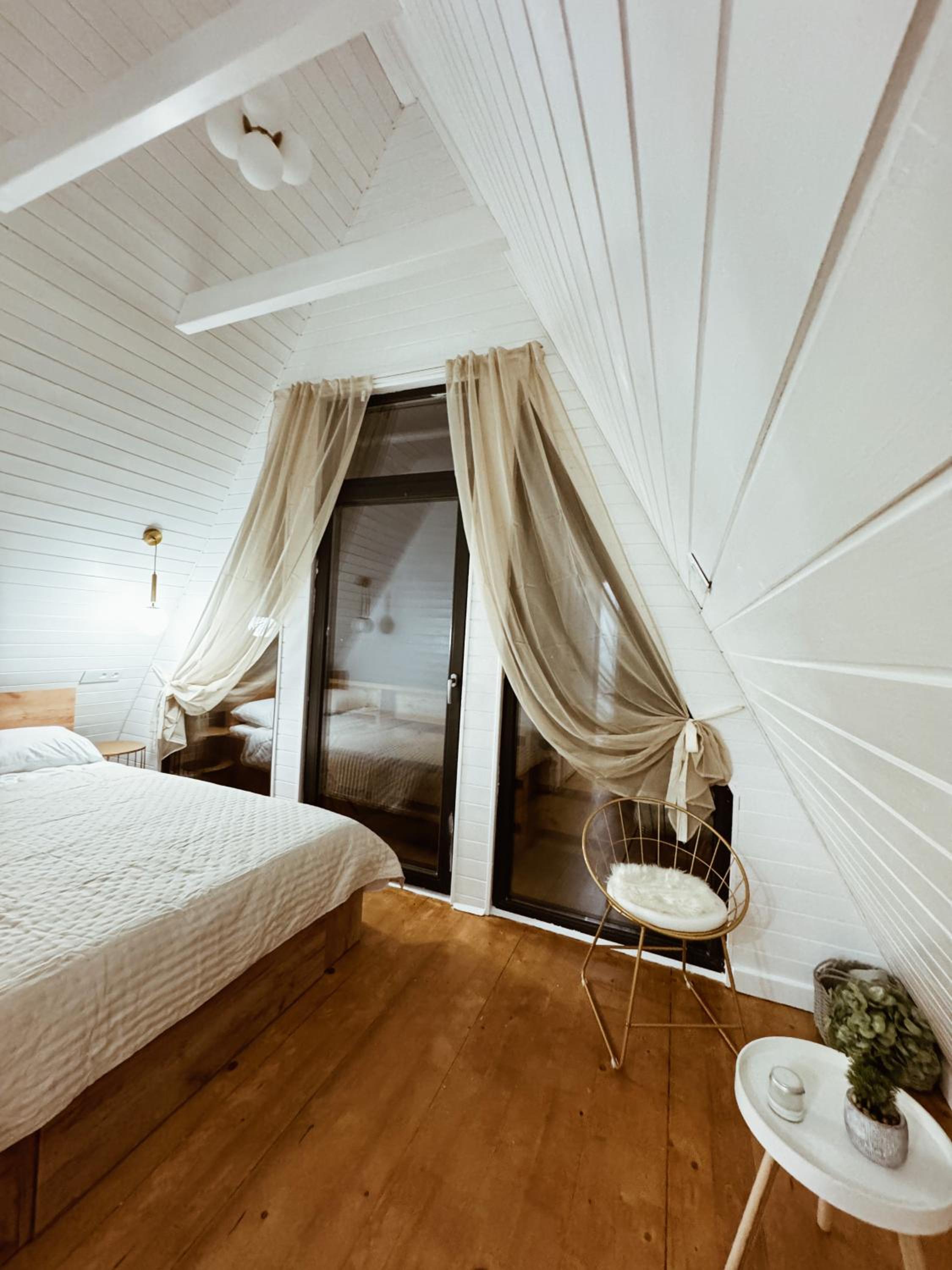 Three-Bedroom Vacation Home  photo 1
