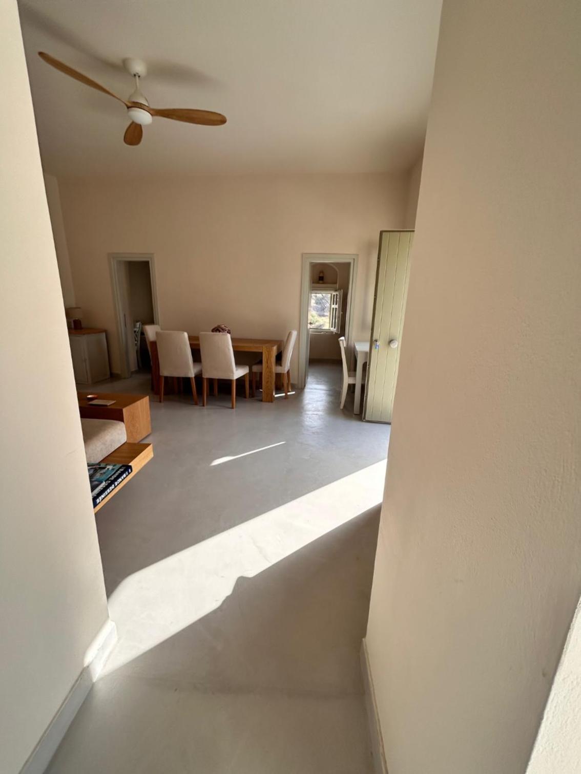 One-Bedroom House photo 2
