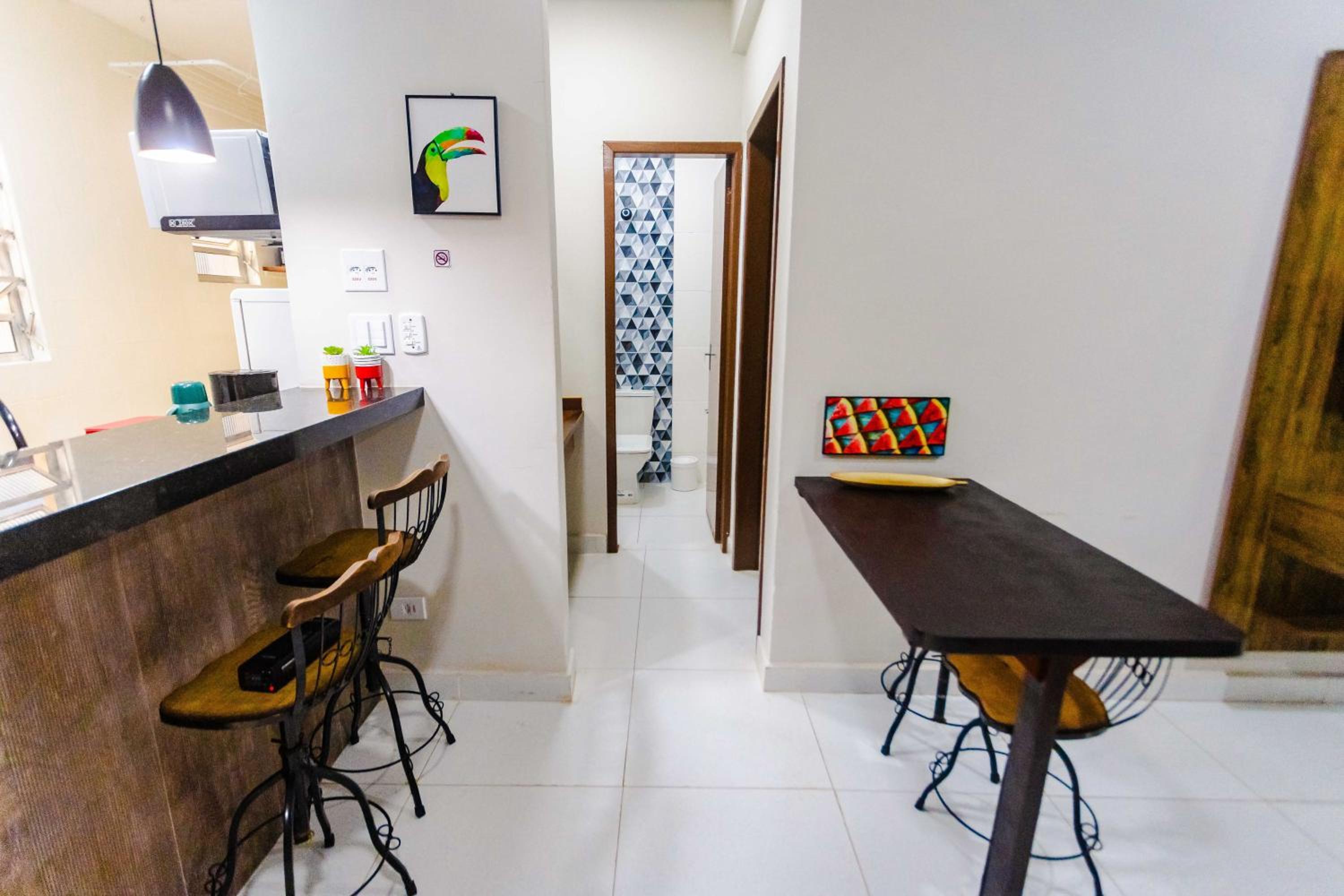 Apartment photo 2