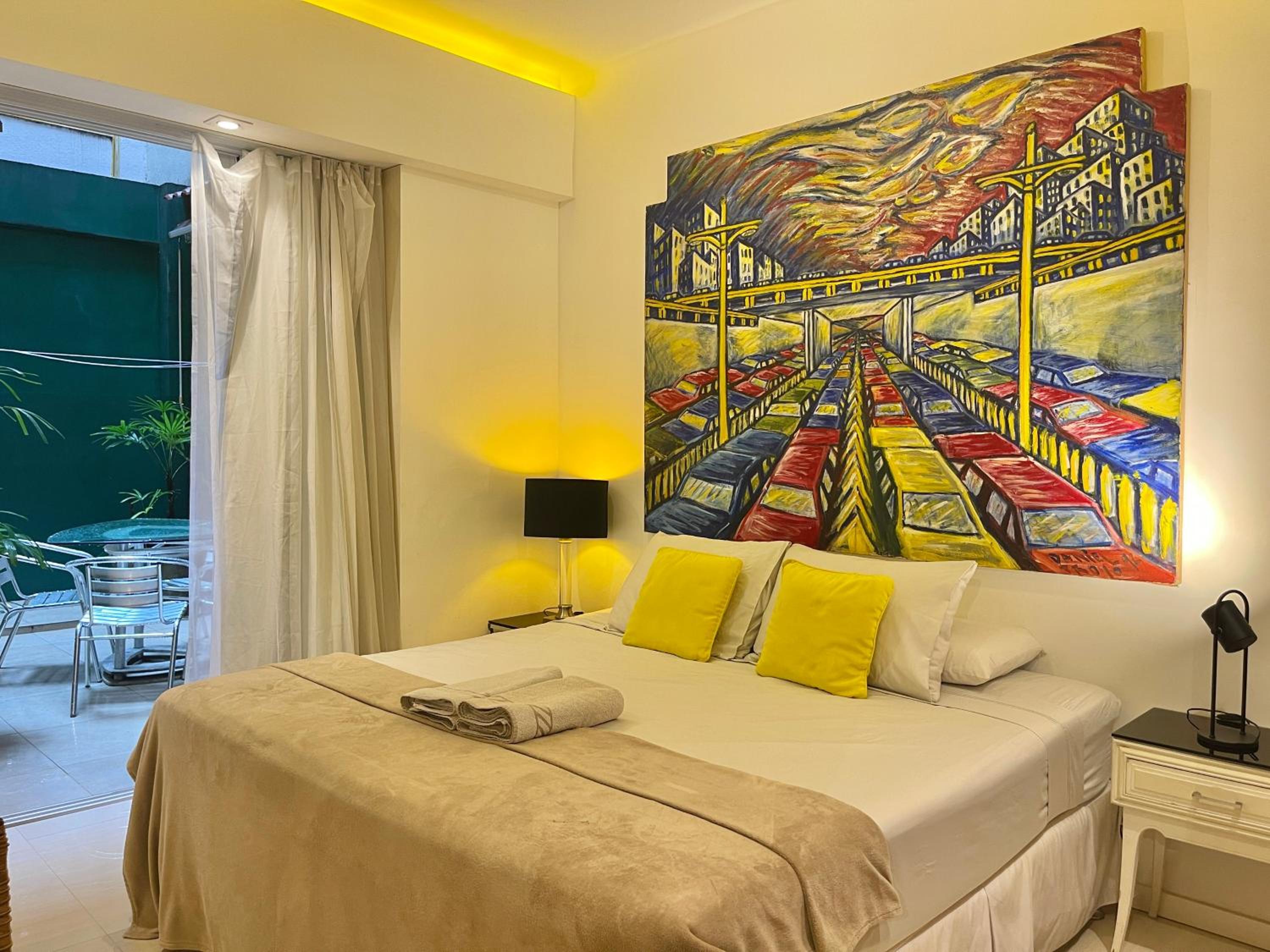 Two Bedroom Apartment with Terrace - Photo 2