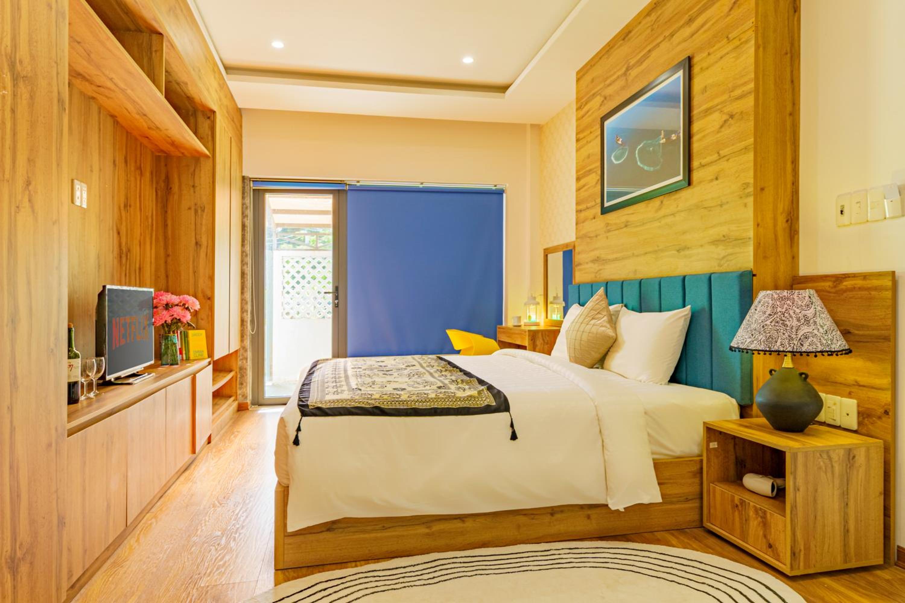 Three-Bedroom Villa photo 3