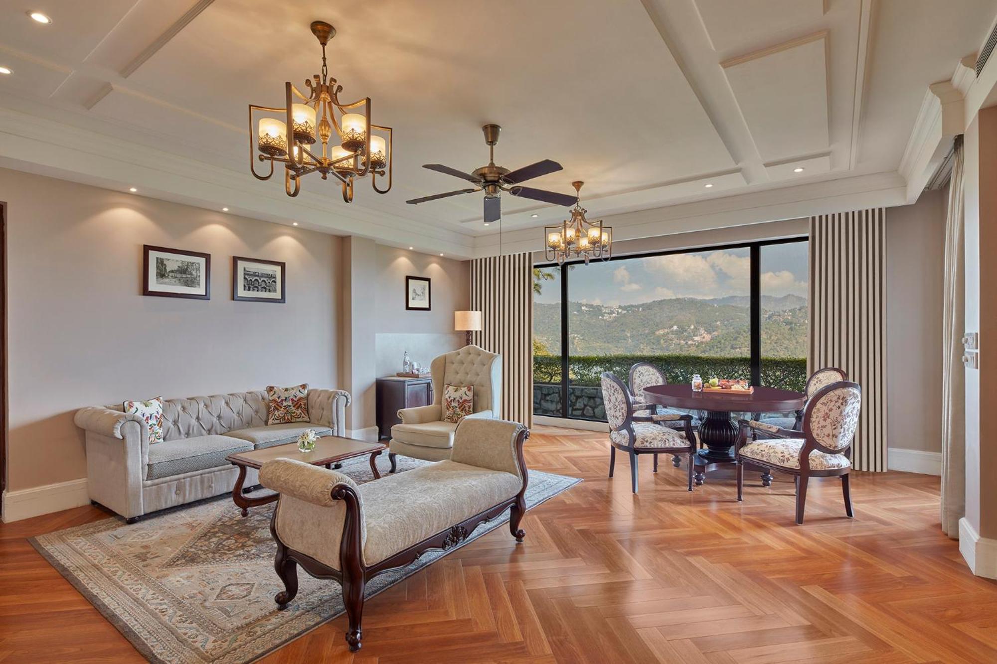 Suite photo