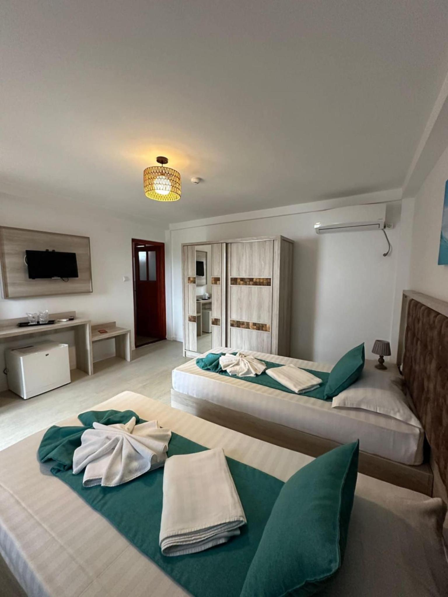 Standard Double Room photo 3