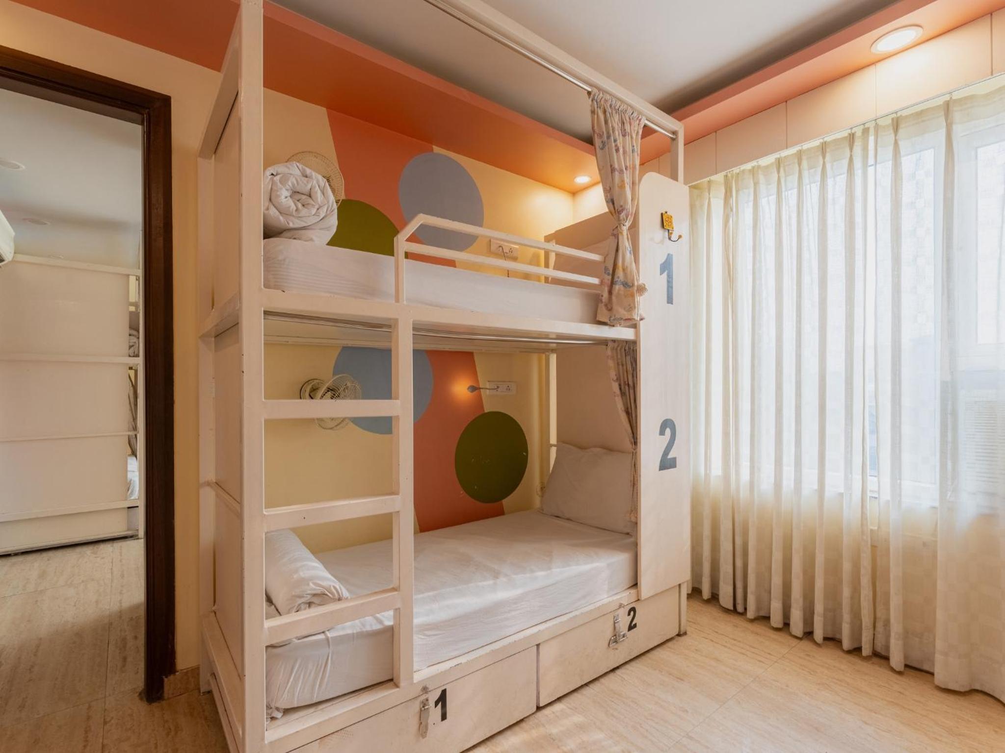 Bed in 10-Bed Mixed Dormitory Room photo 1