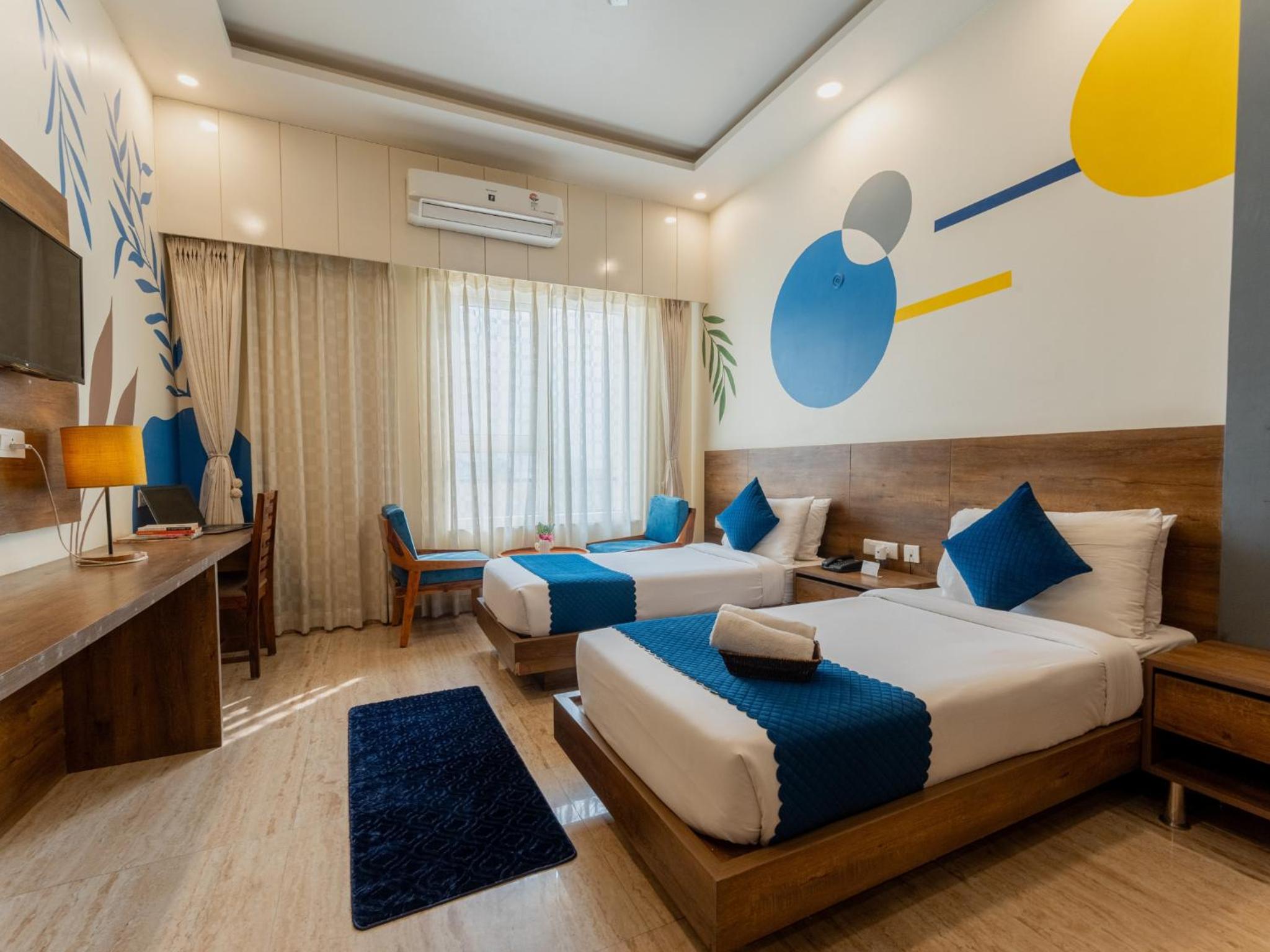 Deluxe Twin Room photo 1