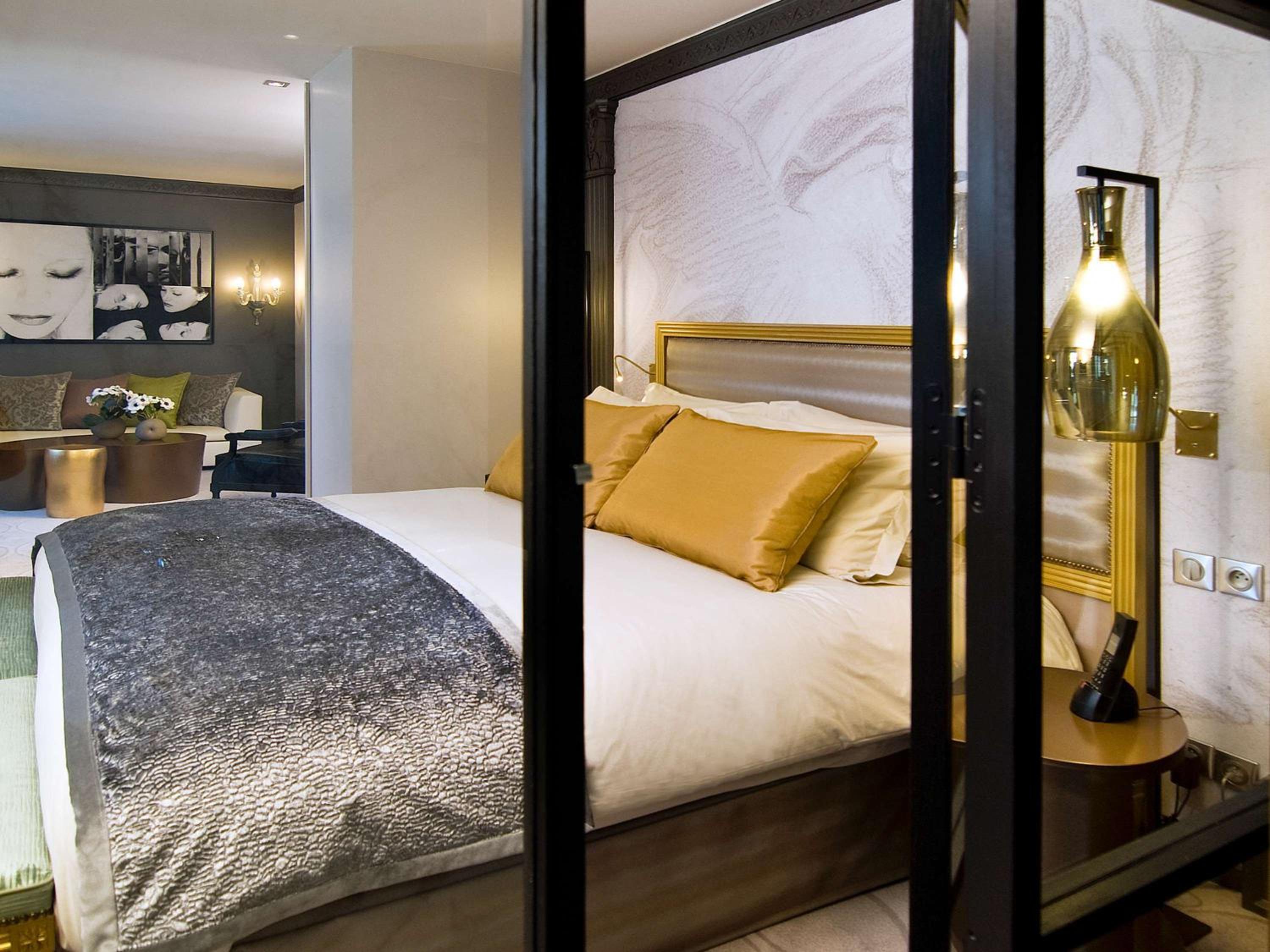 Collection Suite