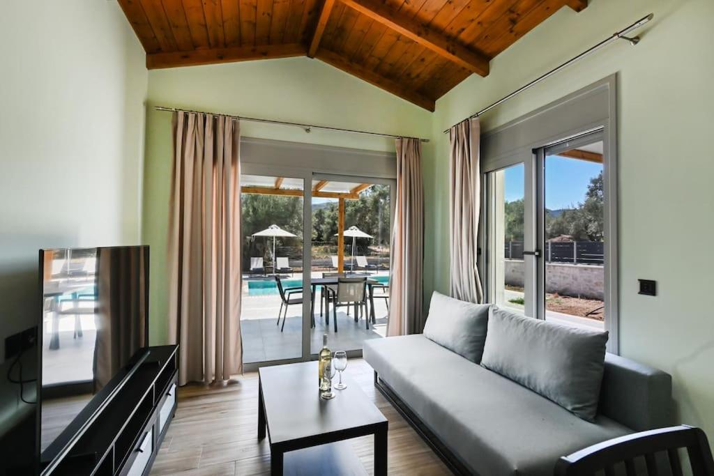 One-Bedroom Villa