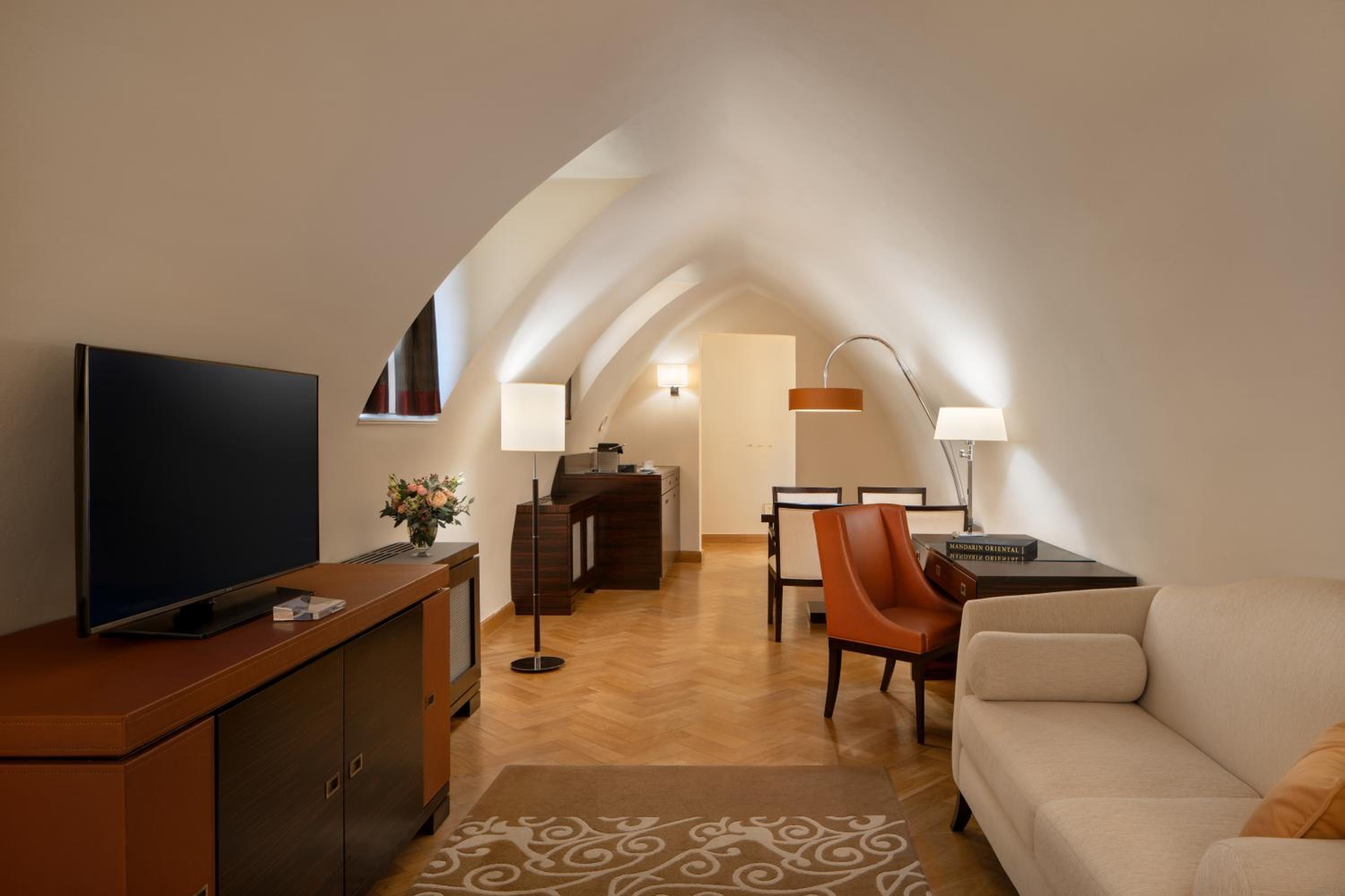 Monastery King Suite