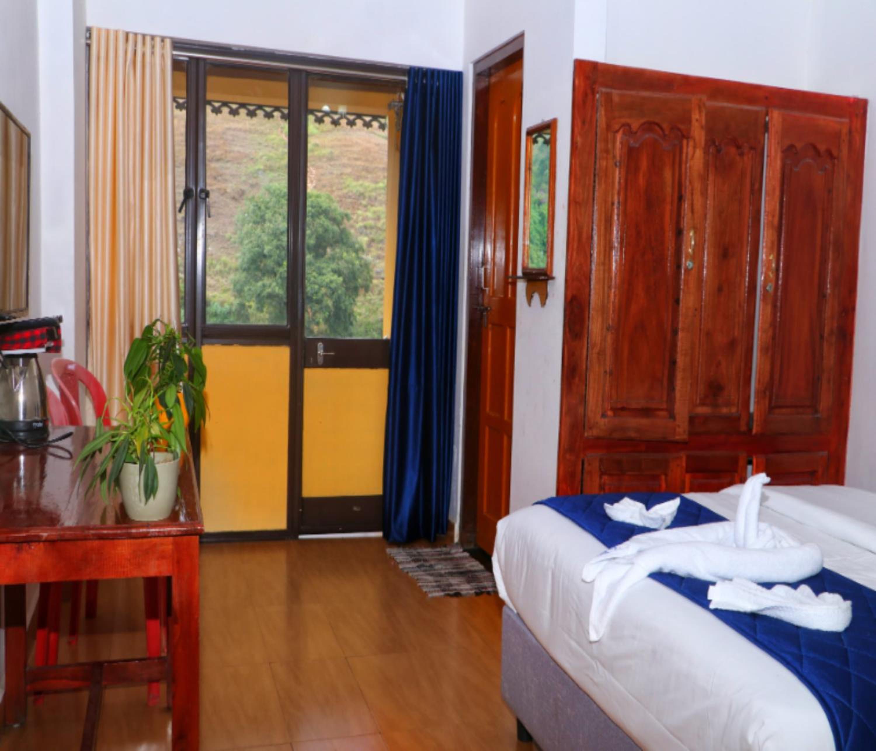 Deluxe Room - Photo 4