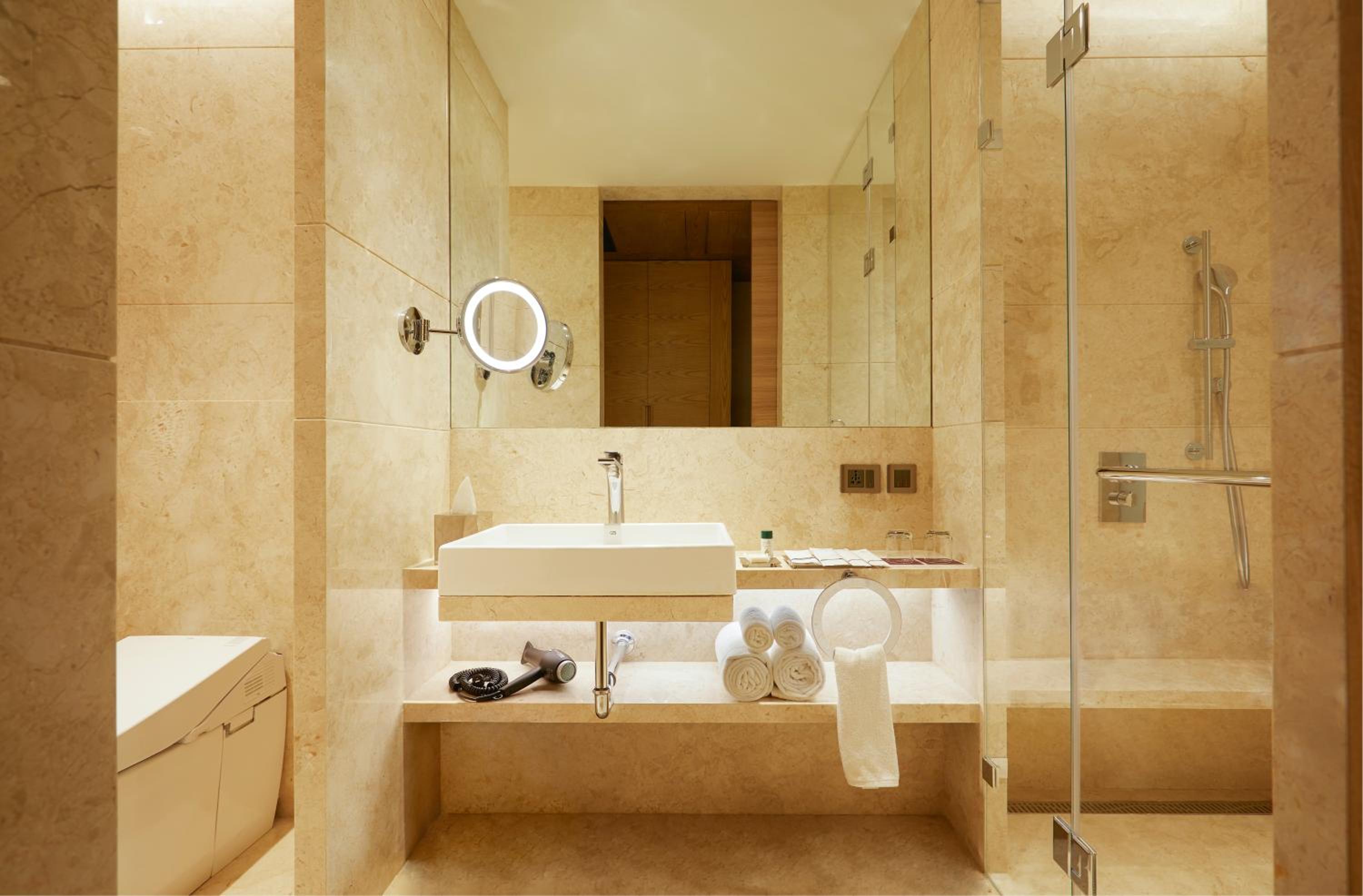 Premier Highrise Room