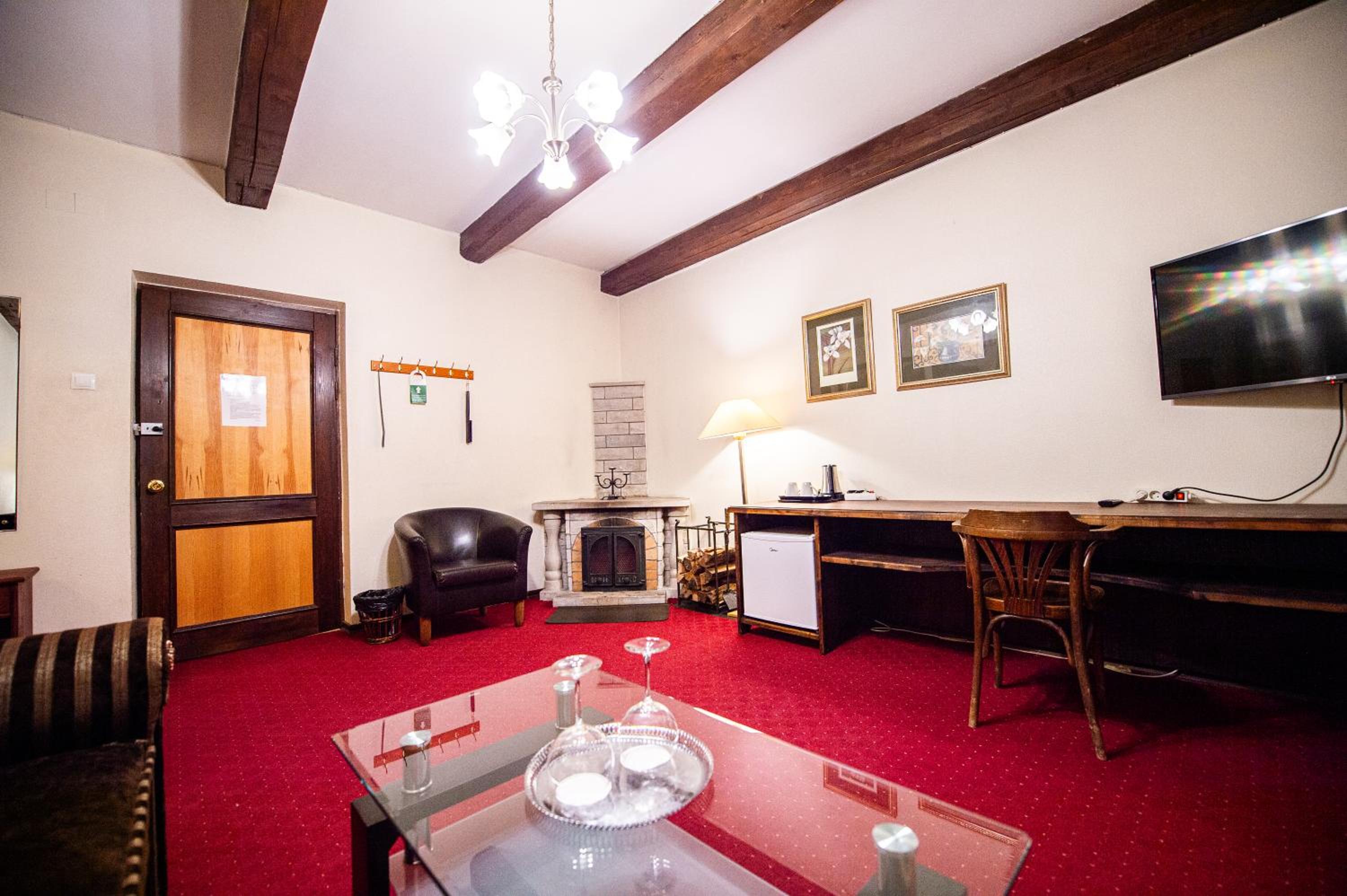 Suite with Sauna - Photo 3