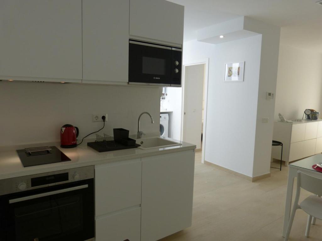 Two-Bedroom Apartment - Photo 10