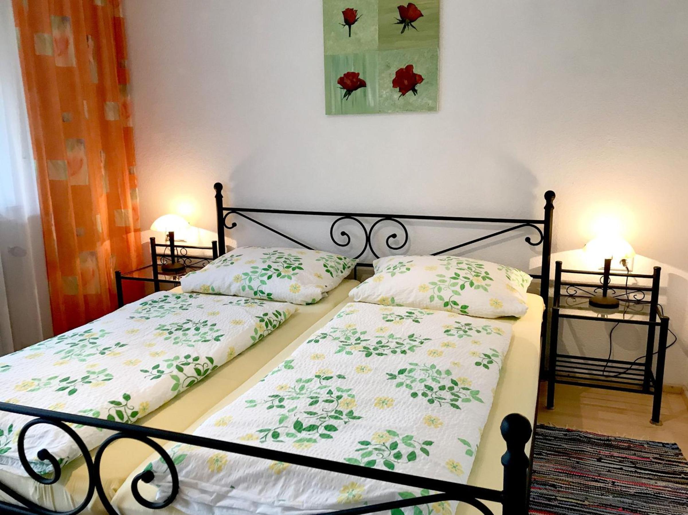 One-Bedroom Apartment with Garden