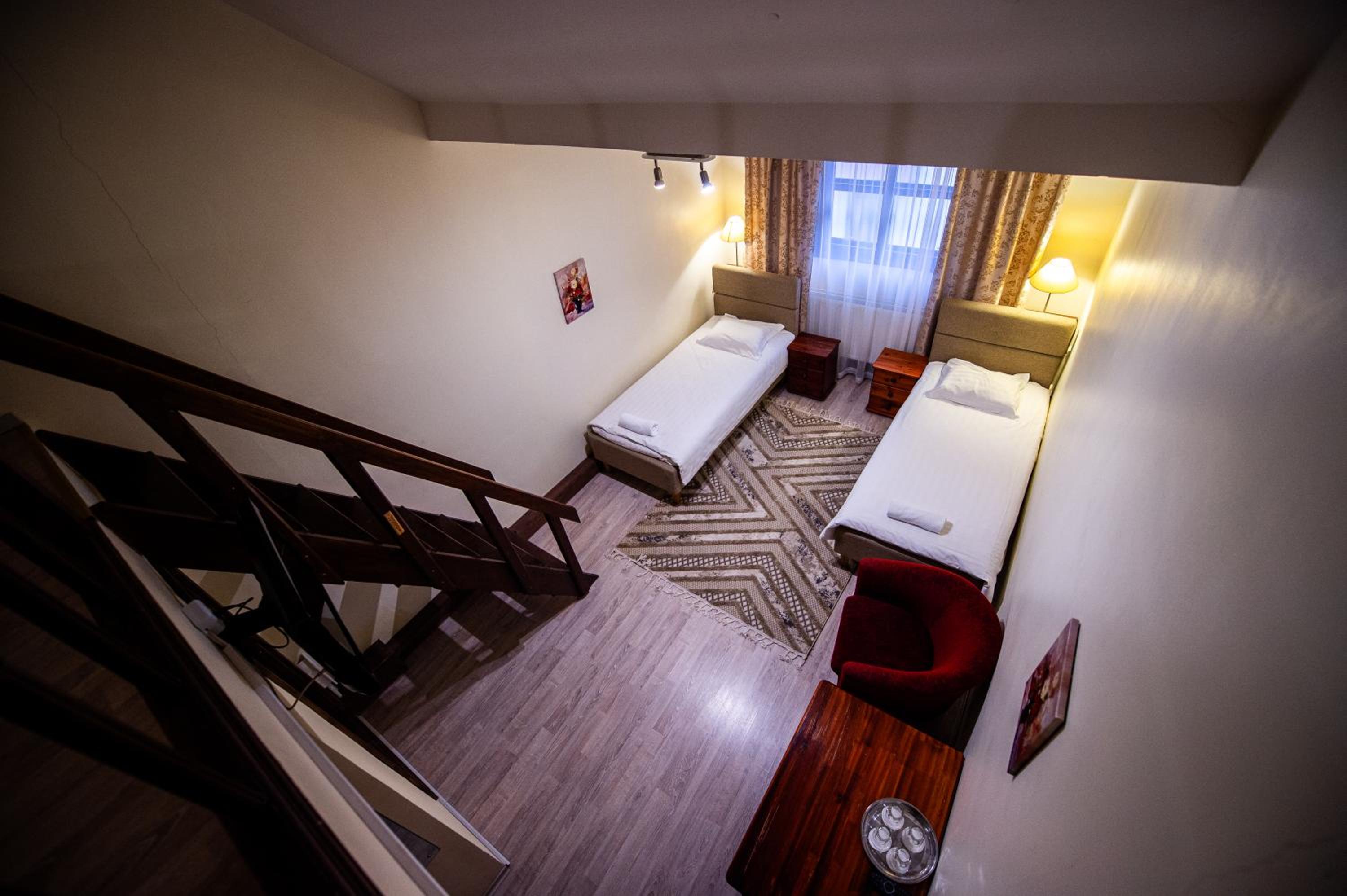 Standard  Room - Photo 5
