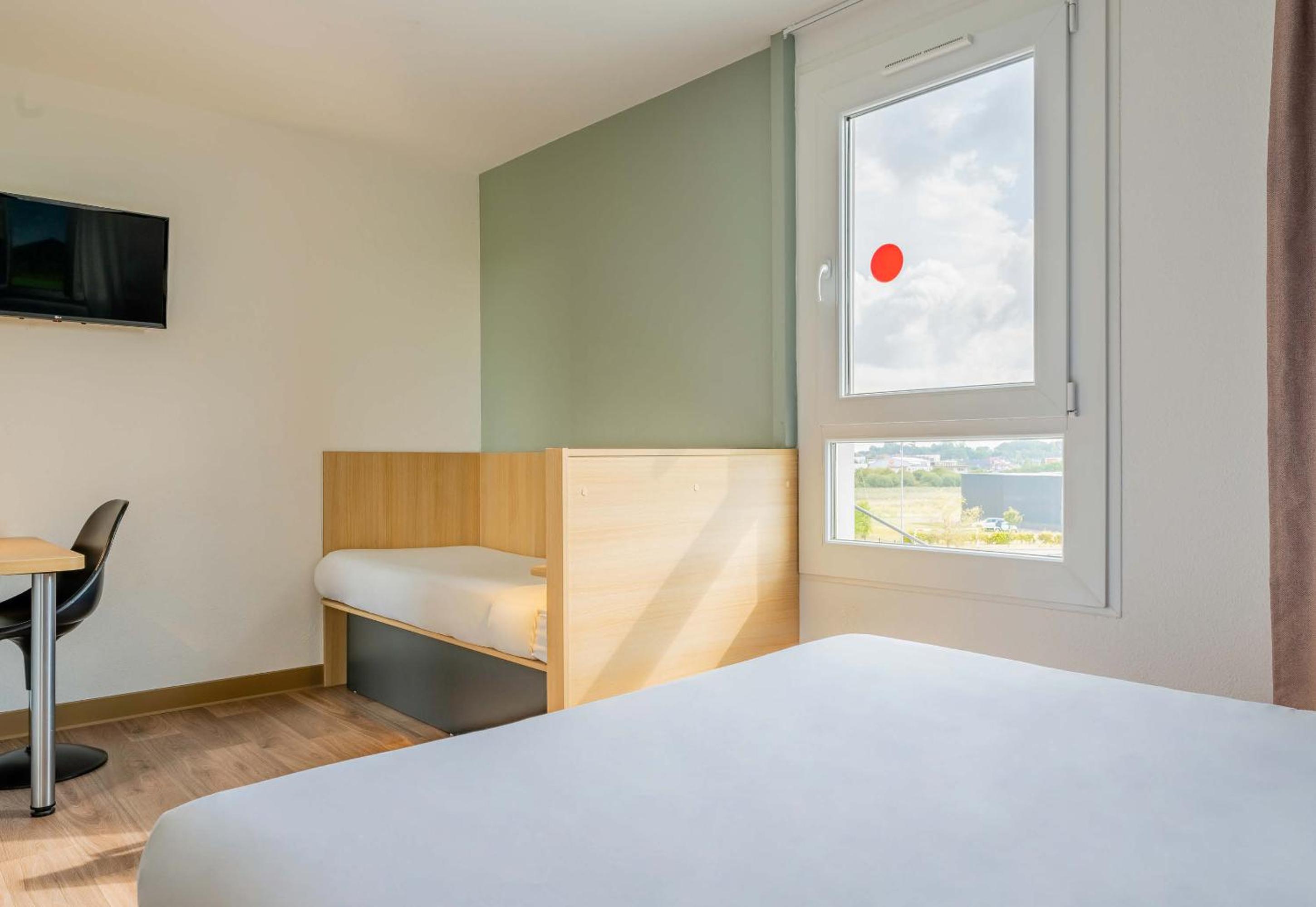 Triple Room - Photo 3