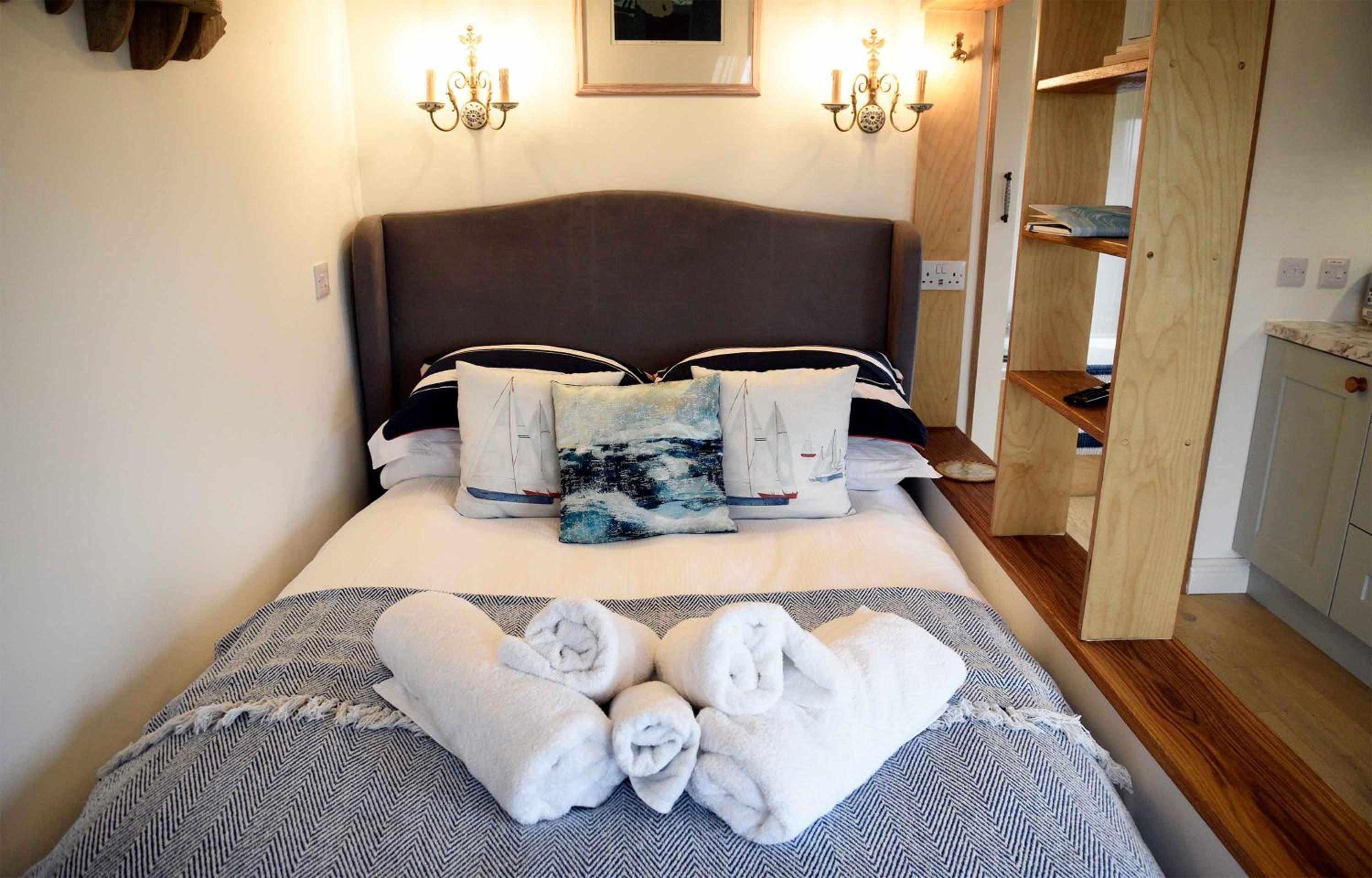 One-Bedroom House photo 3
