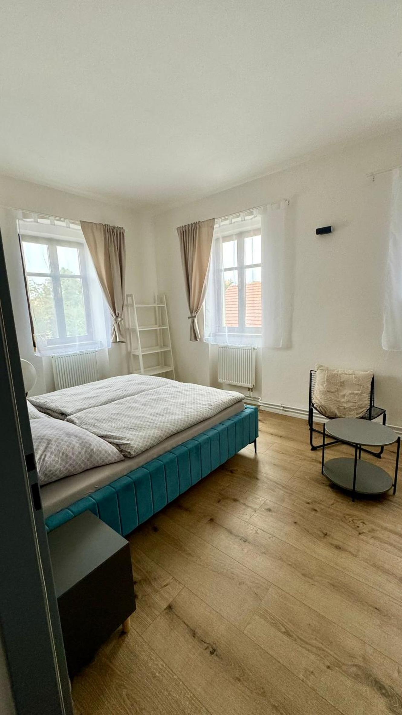 Deluxe Double Room with Shower