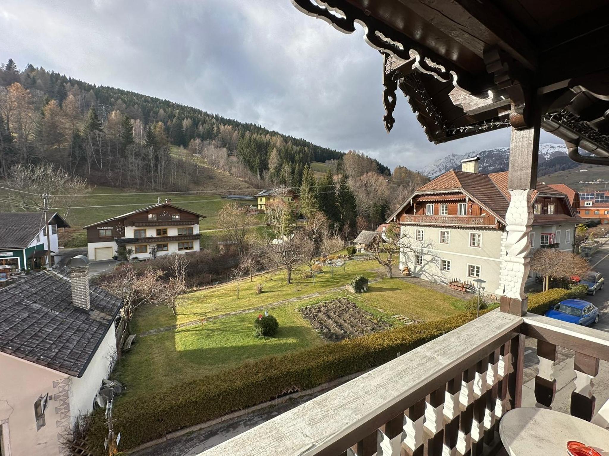 Double Room with Balcony - Photo 6