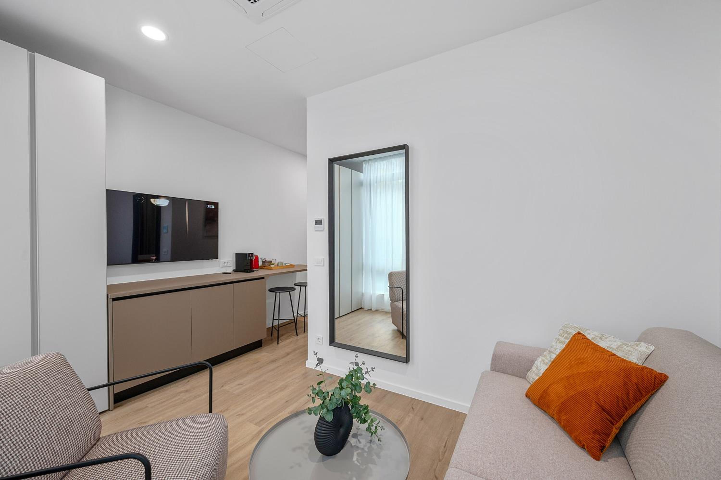 Executive Suite photo 1