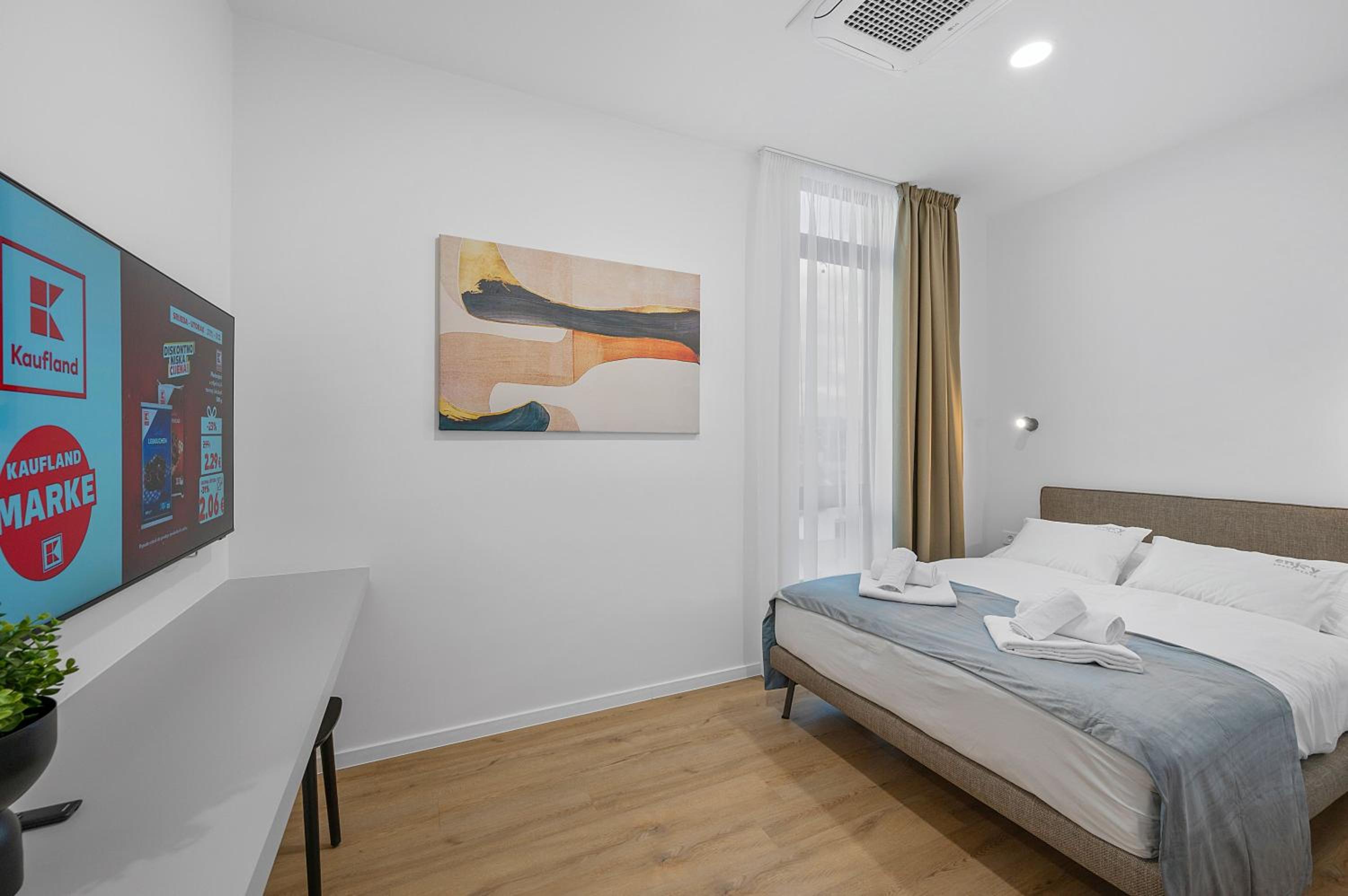 Apartment with View and Balcony photo 1