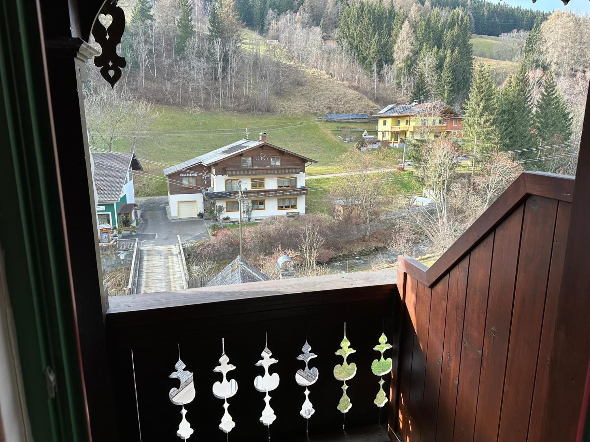 Triple Room with Balcony - Photo 10