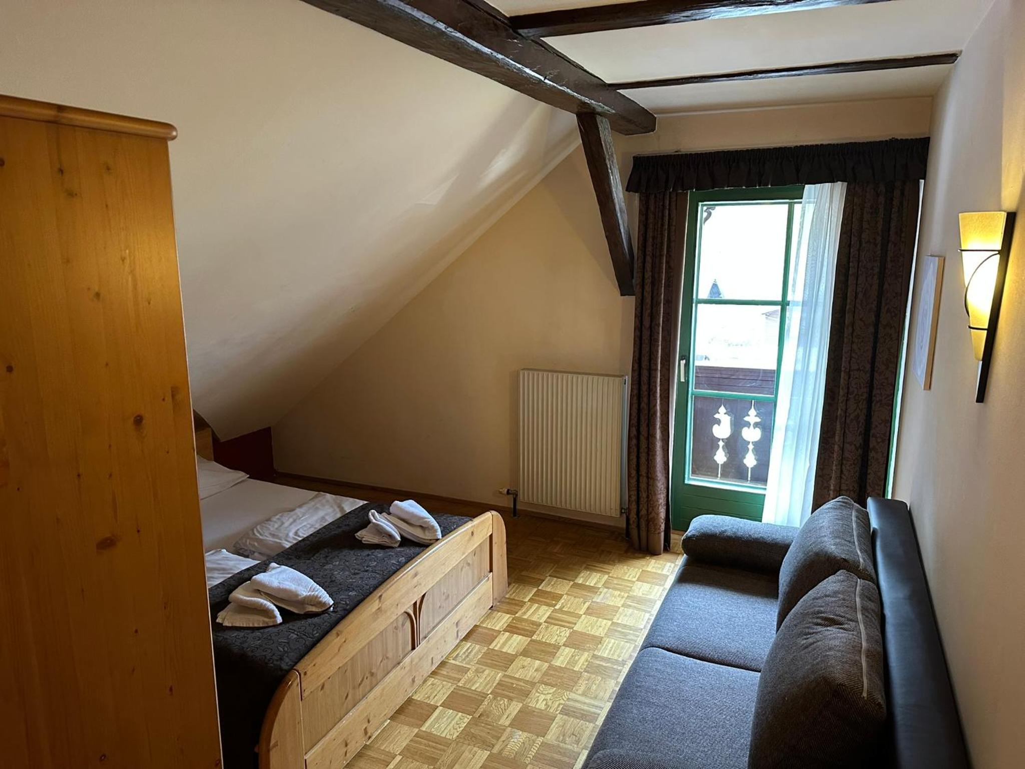 Triple Room with Balcony - Photo 1