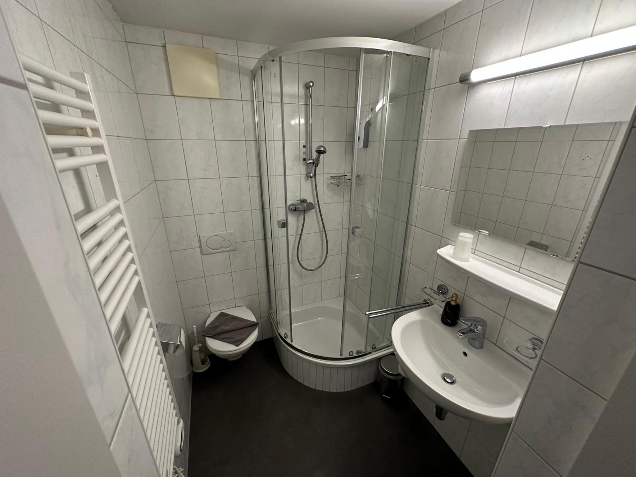 Double Room - Photo 4