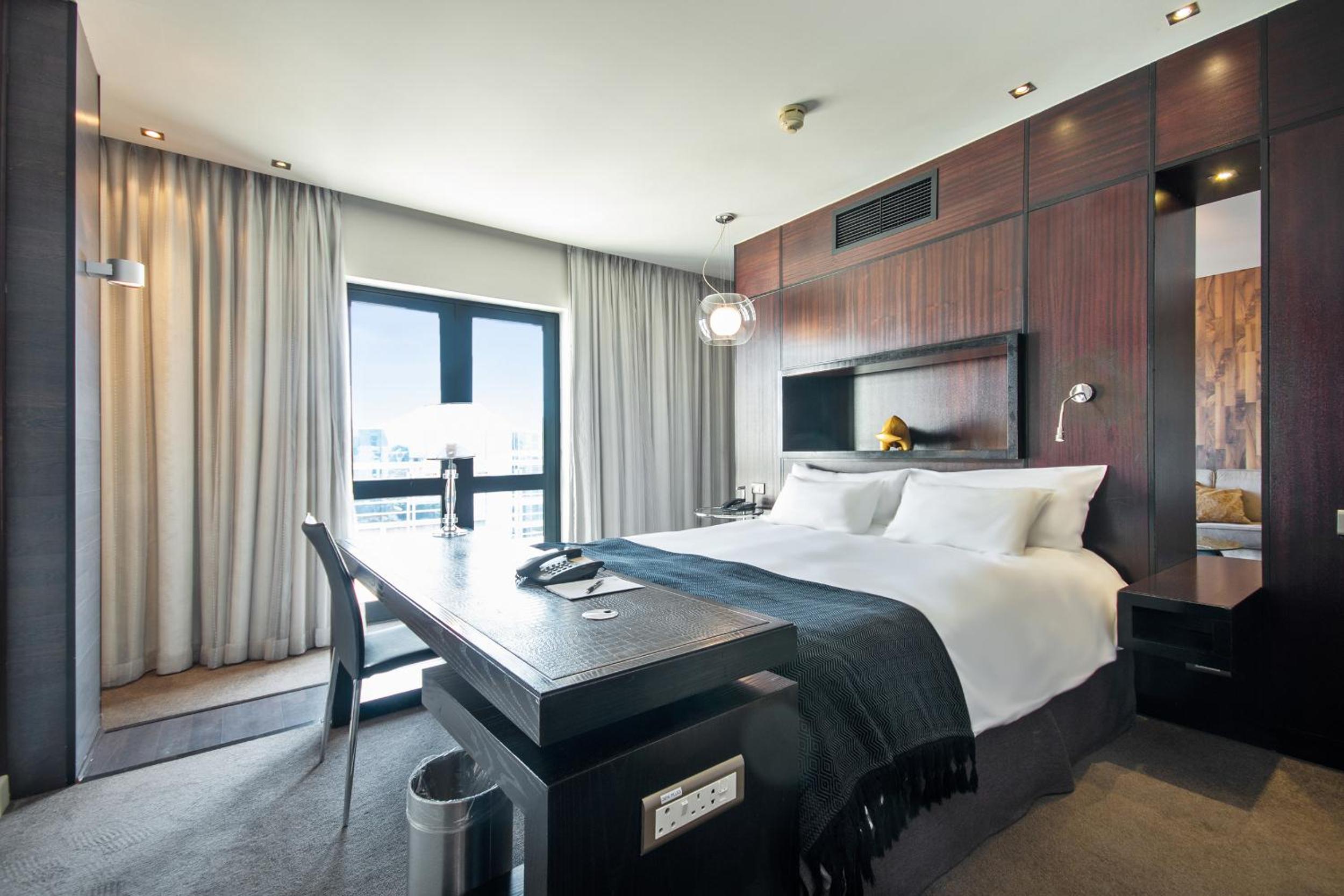 Suite with Balcony - Photo 1