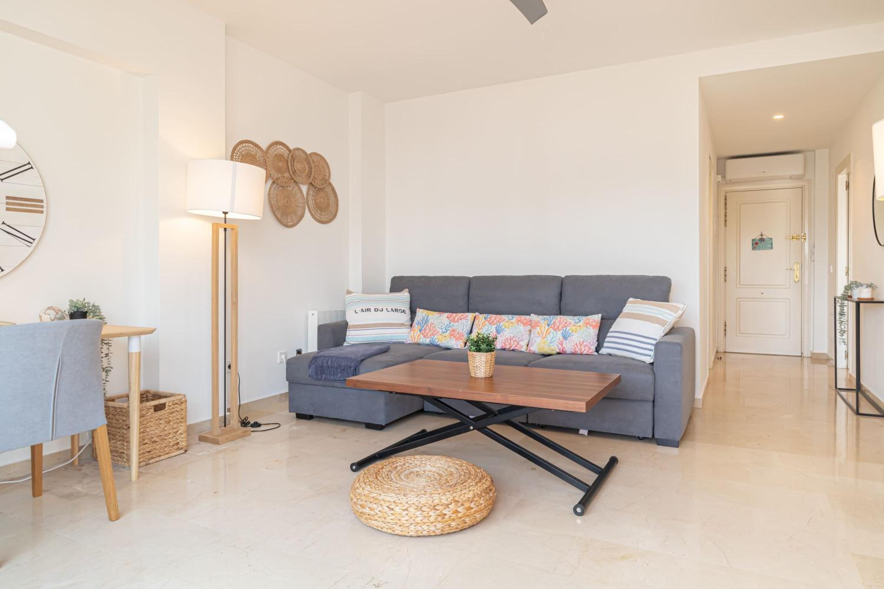Apartamento de una habitación con terraza
