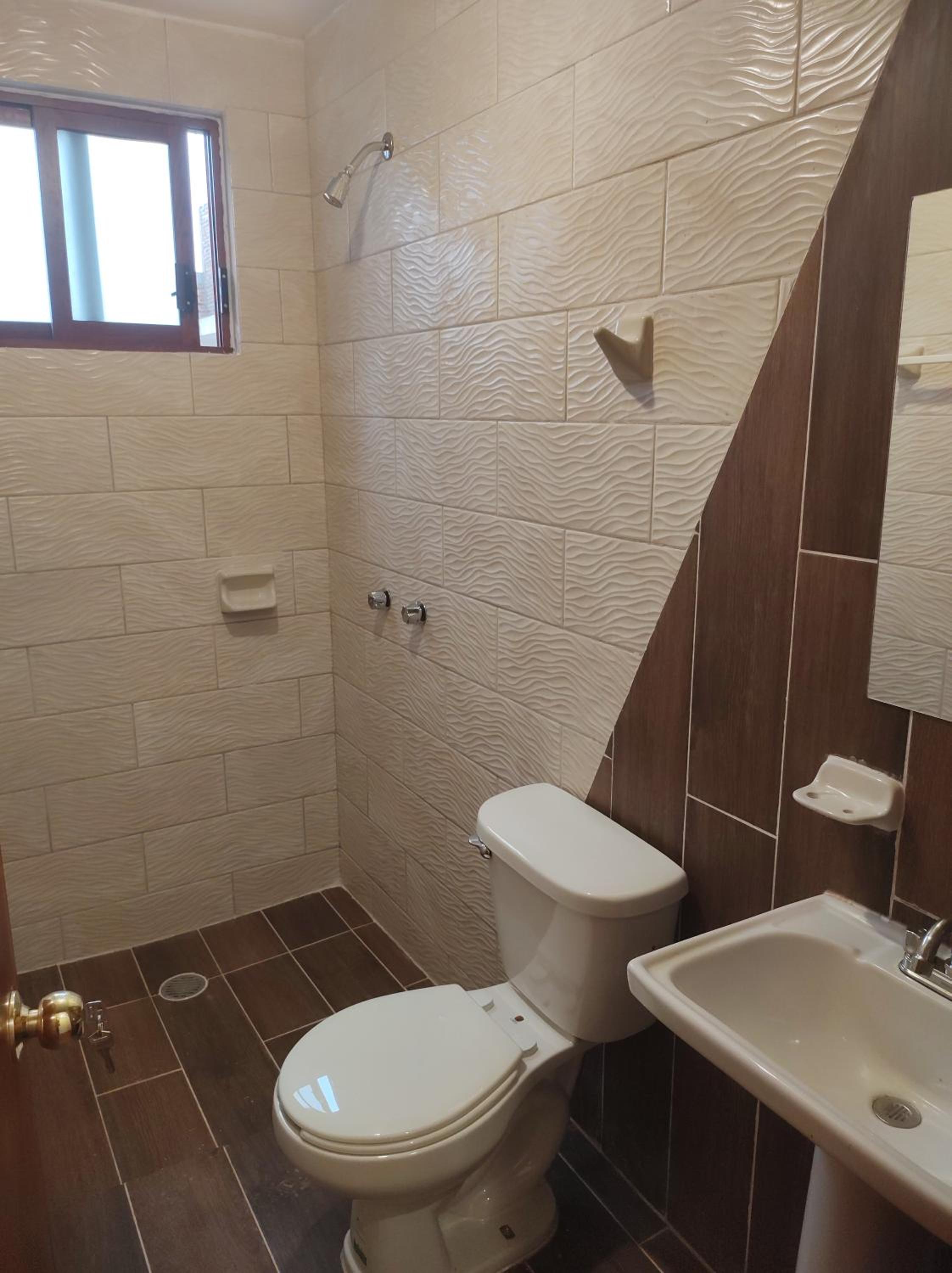 Double Room With Private Bathroom photo 2