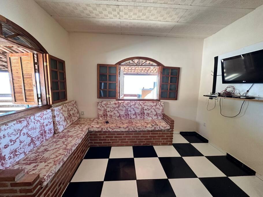 One-Bedroom House photo 1