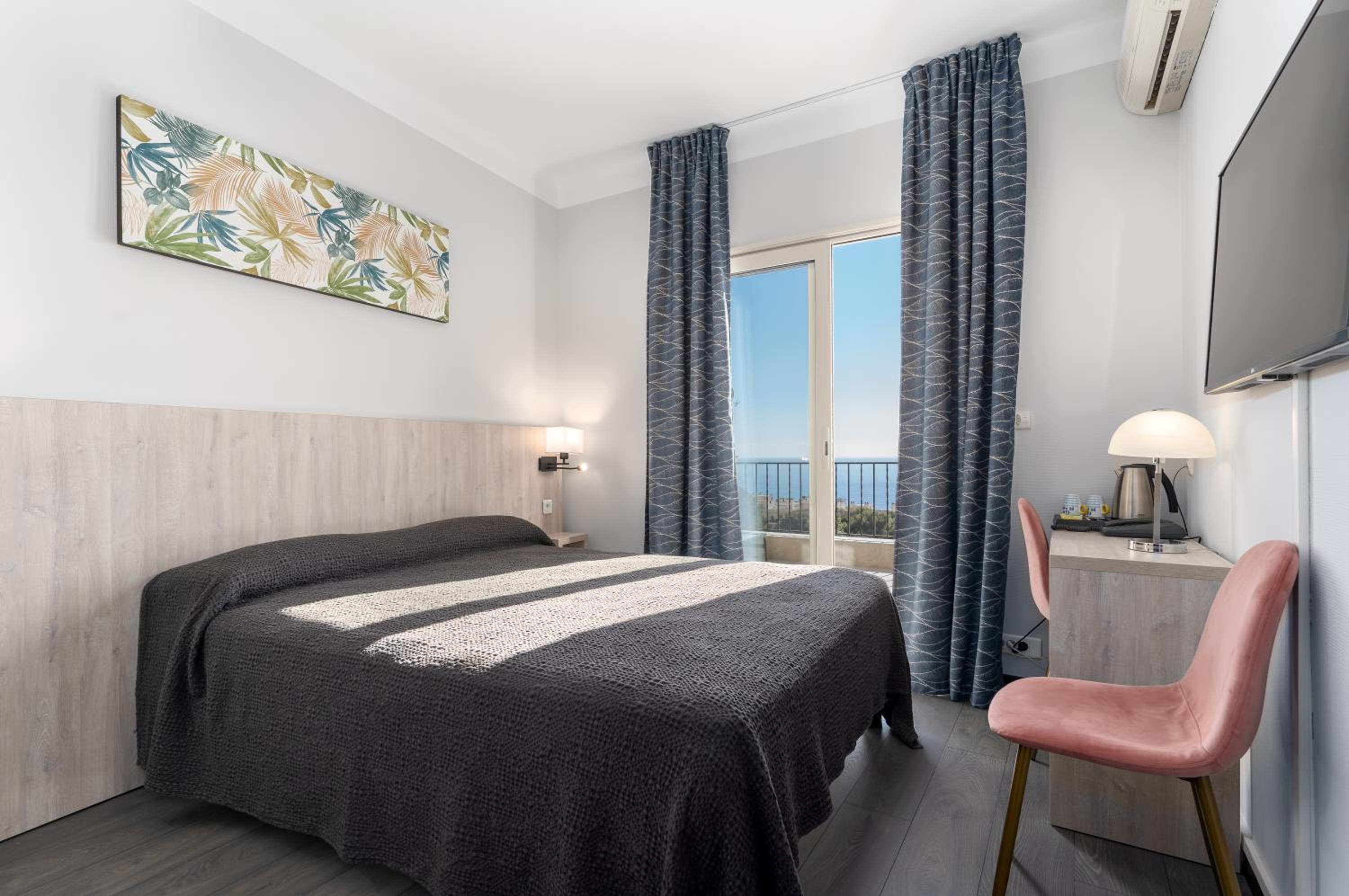 Double Room with Terrace - Sea View