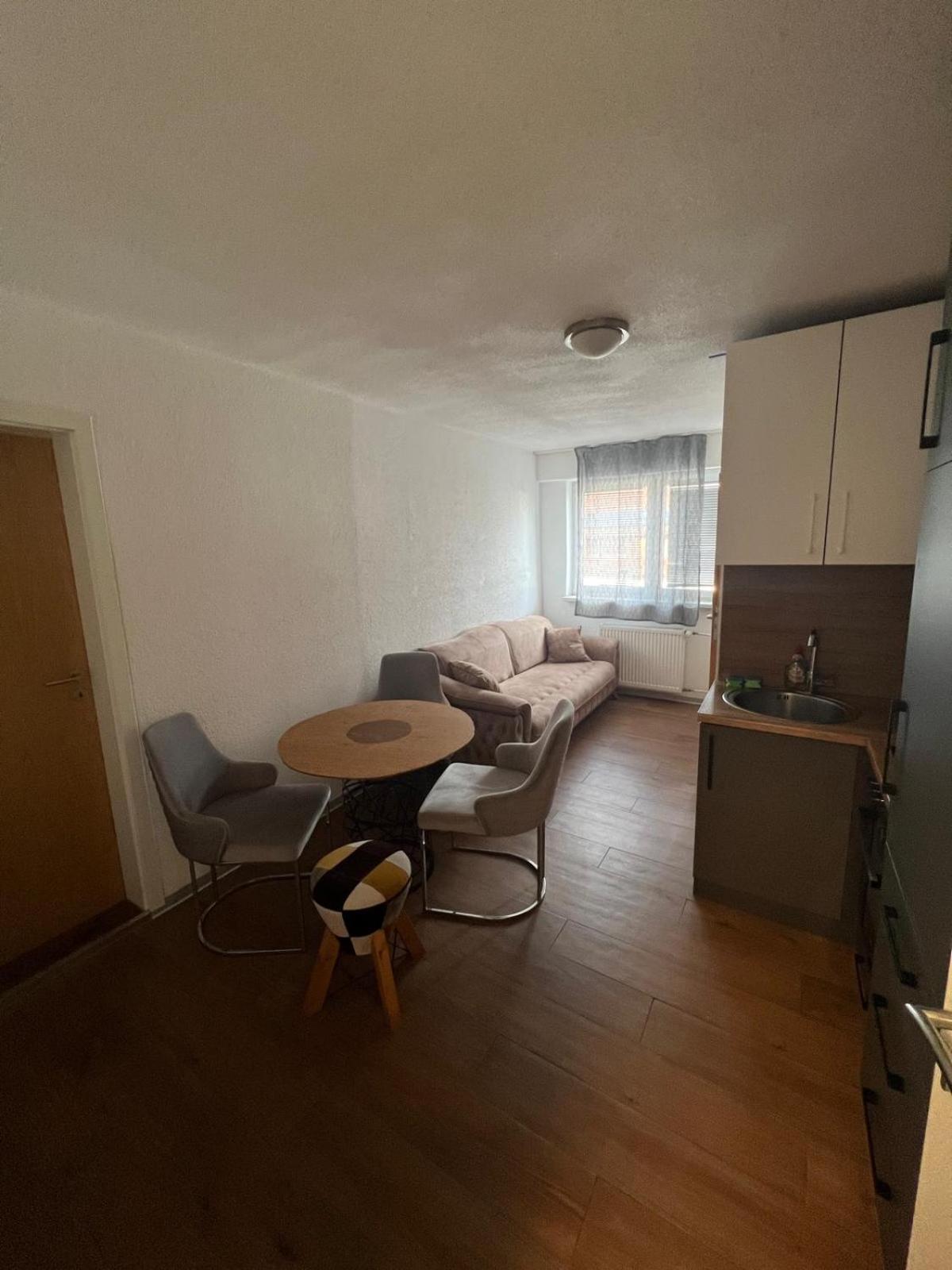 One-Bedroom Apartment photo 2