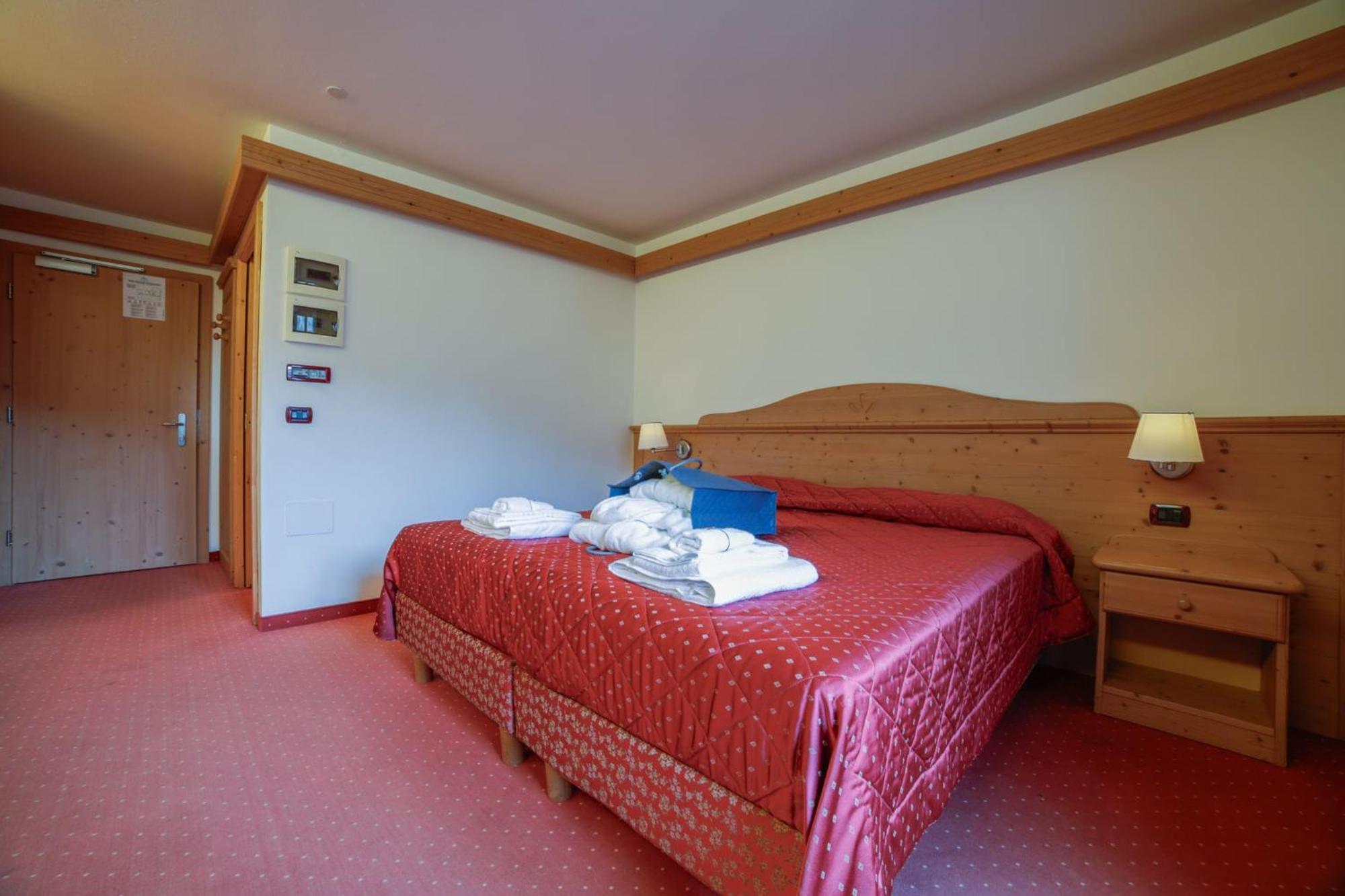 Double or Twin Room with Spa Access