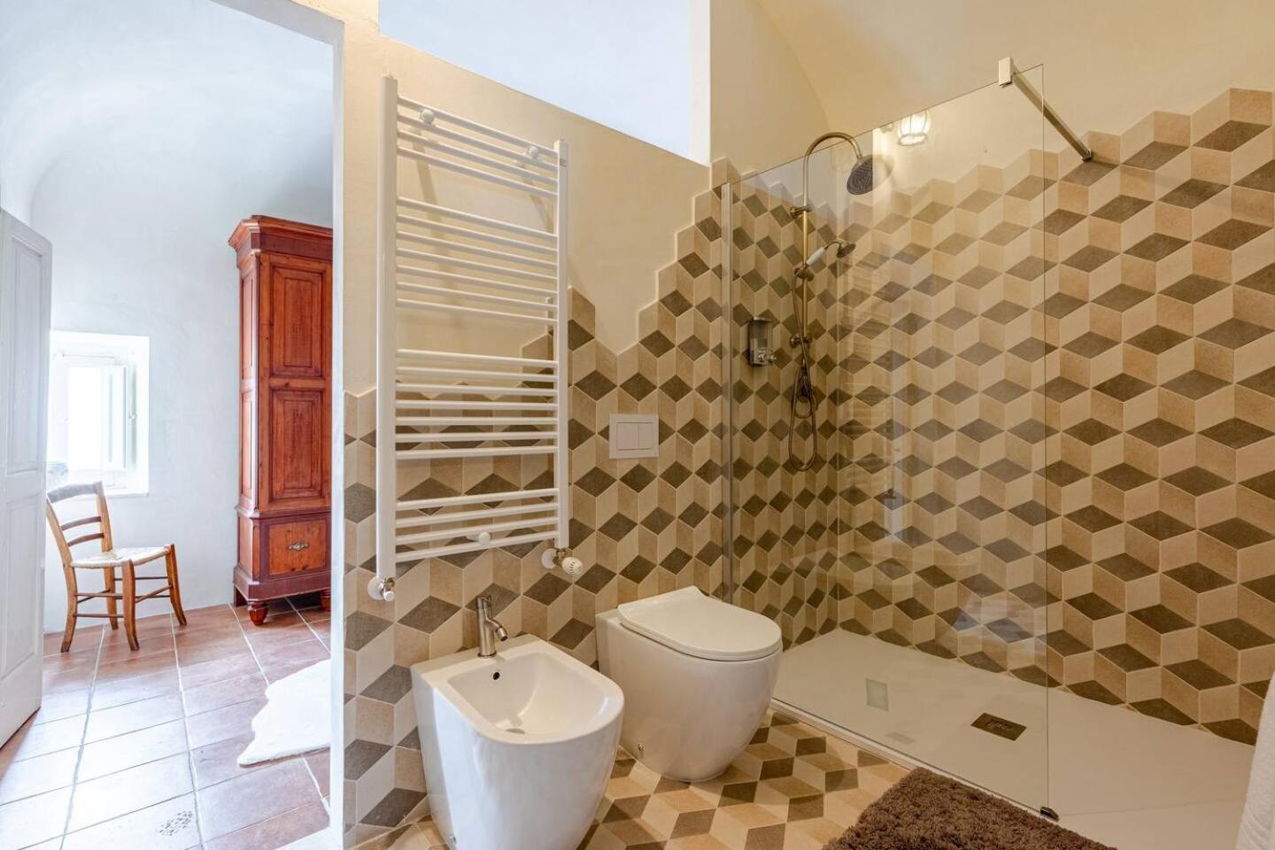 One-Bedroom House photo 2