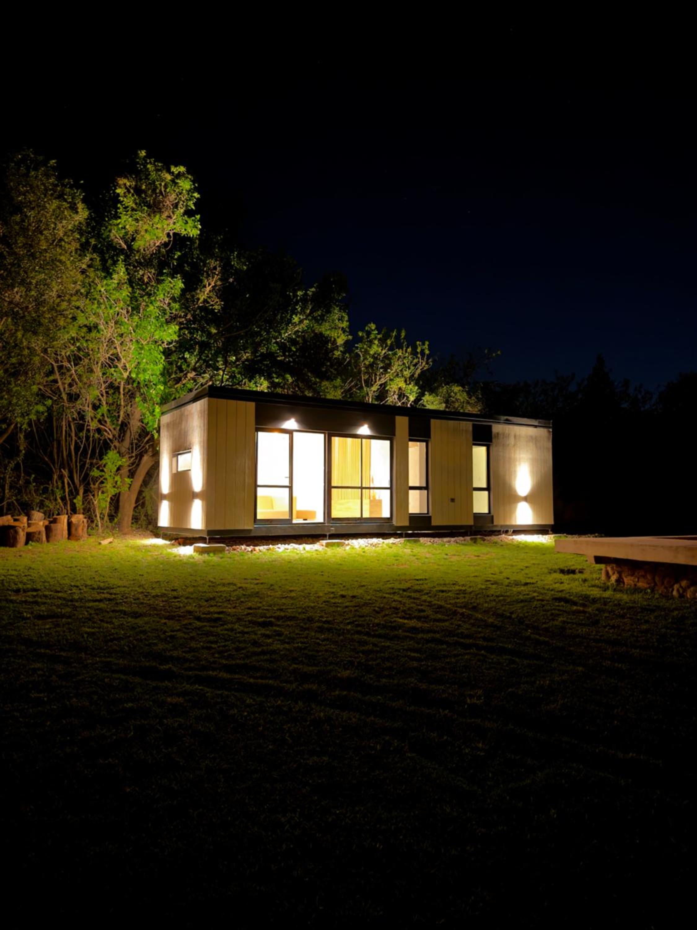 Four-Bedroom Vacation Home photo 2