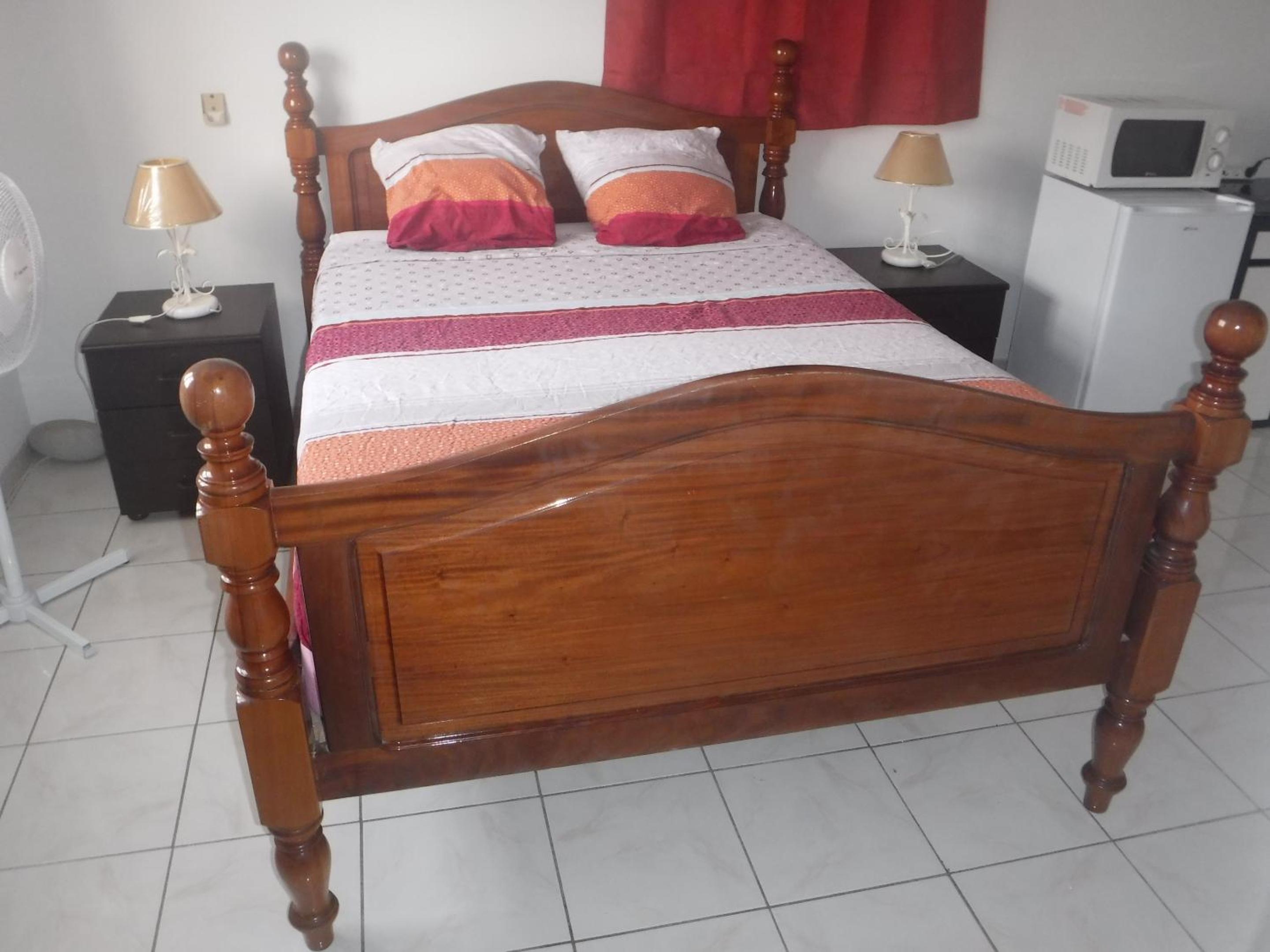 Standard Double Room - Photo 7