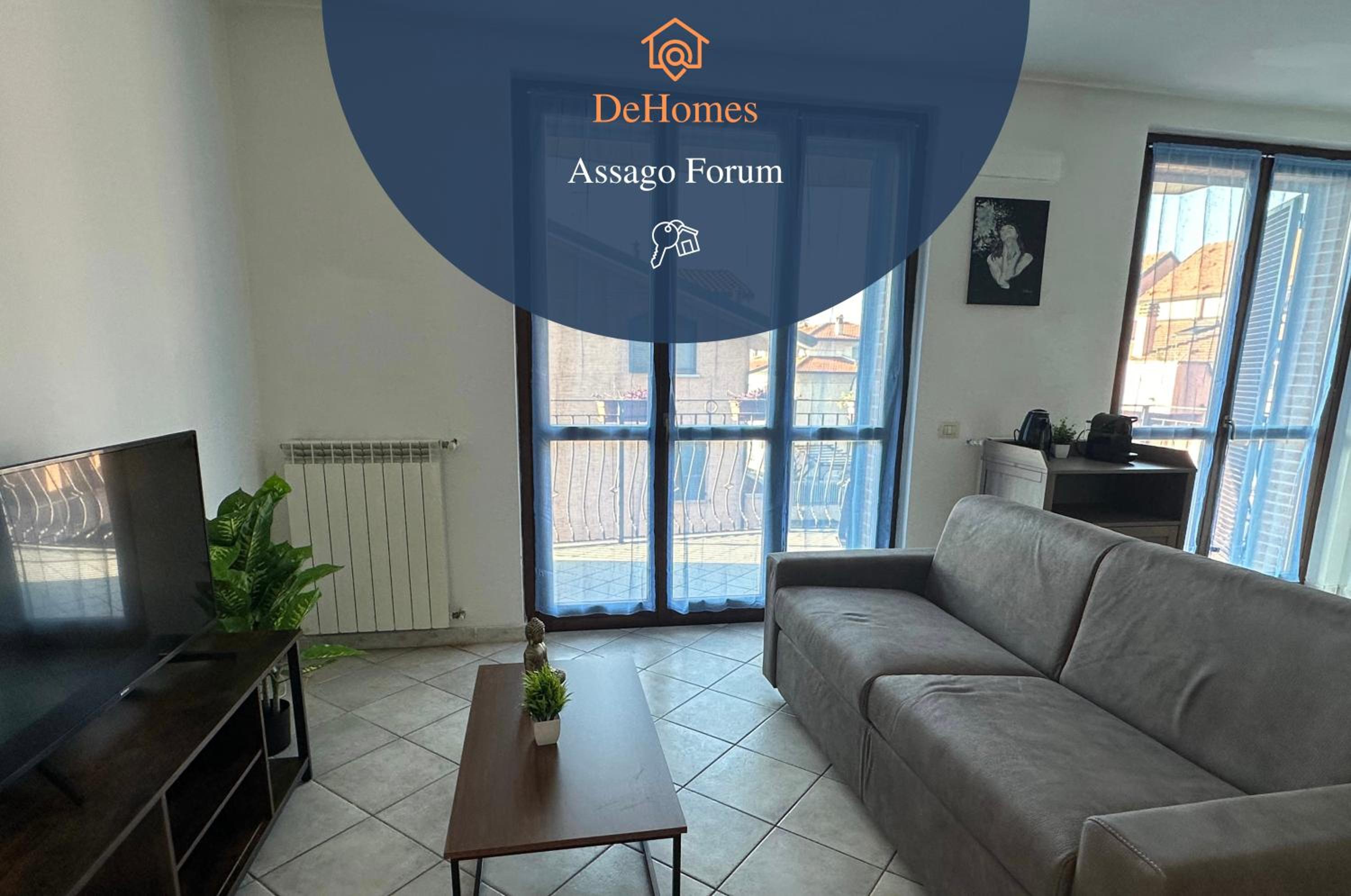 One-Bedroom Apartment With Balcony And City View photo 3