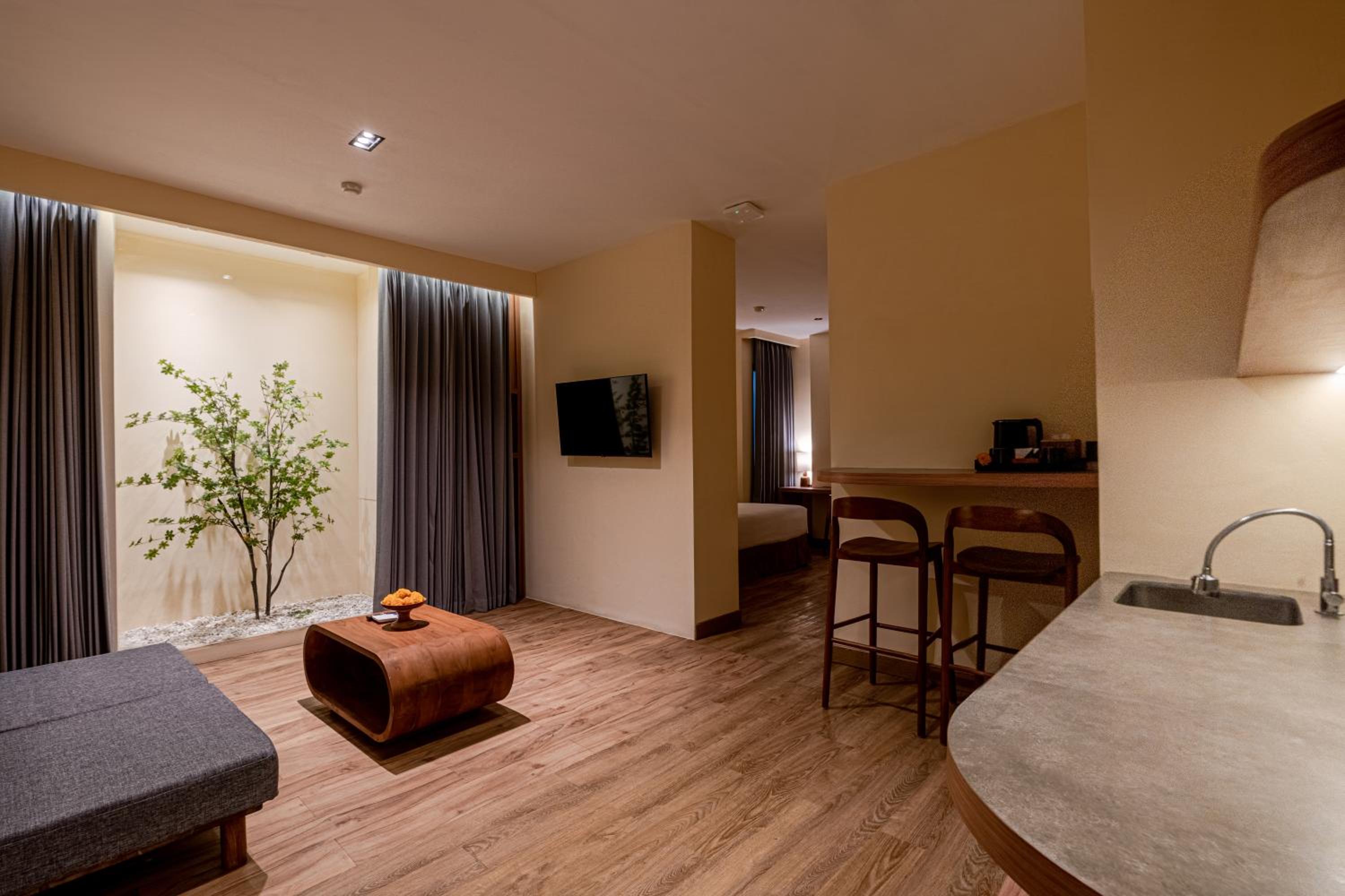 Junior Suite - Photo 1