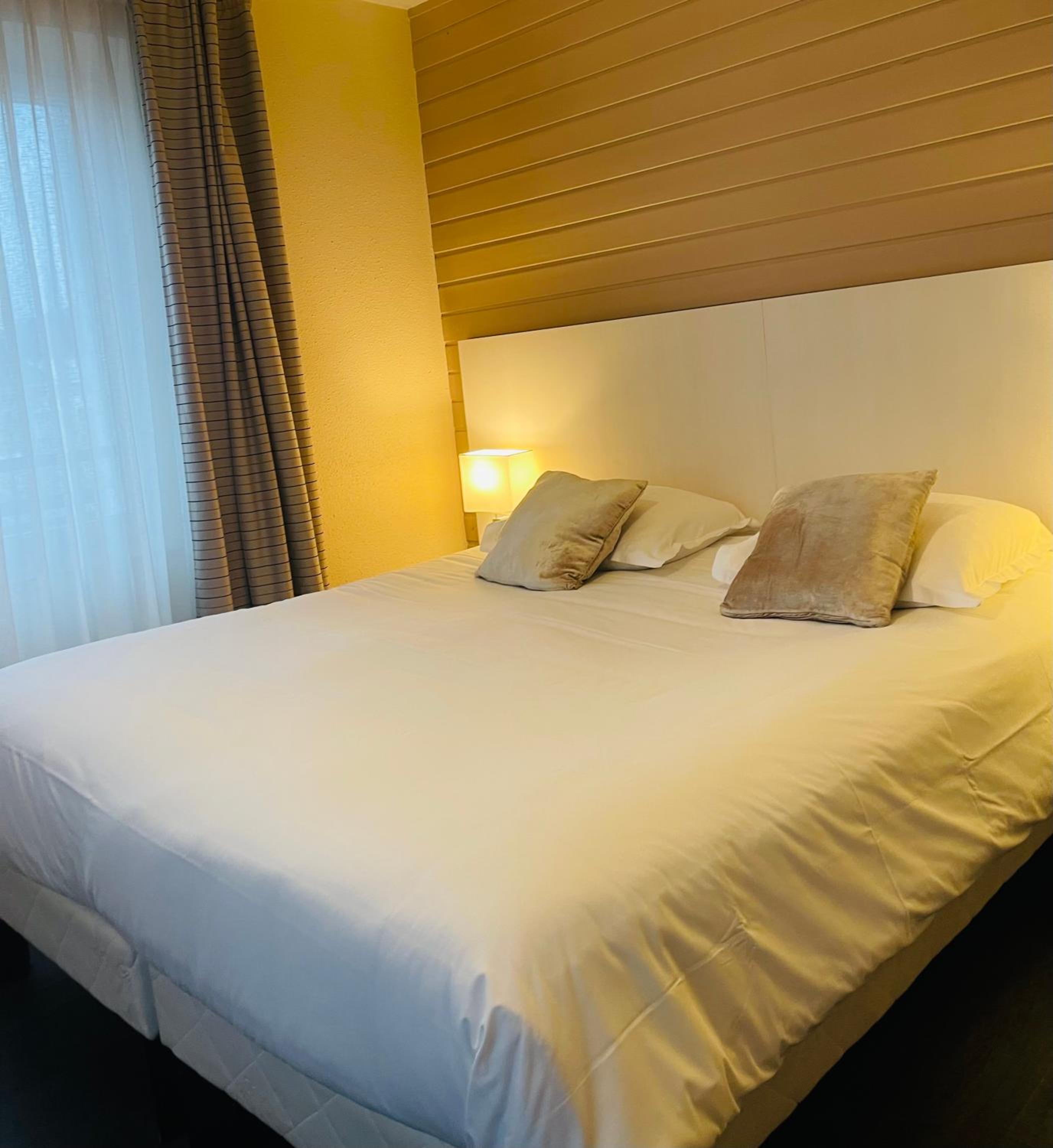 Comfort Double Room Partial View Lake photo 1