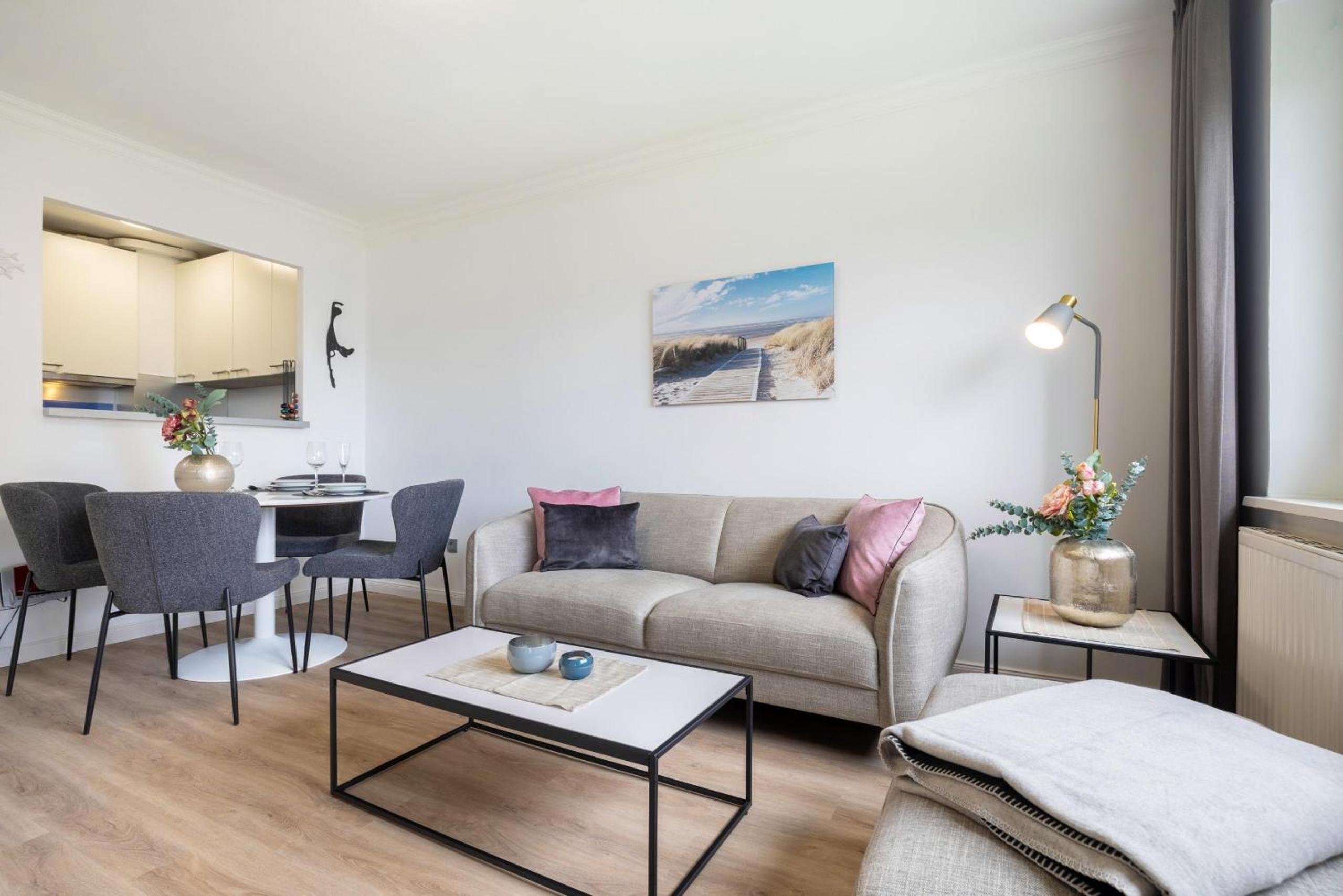 Apartment with Balcony