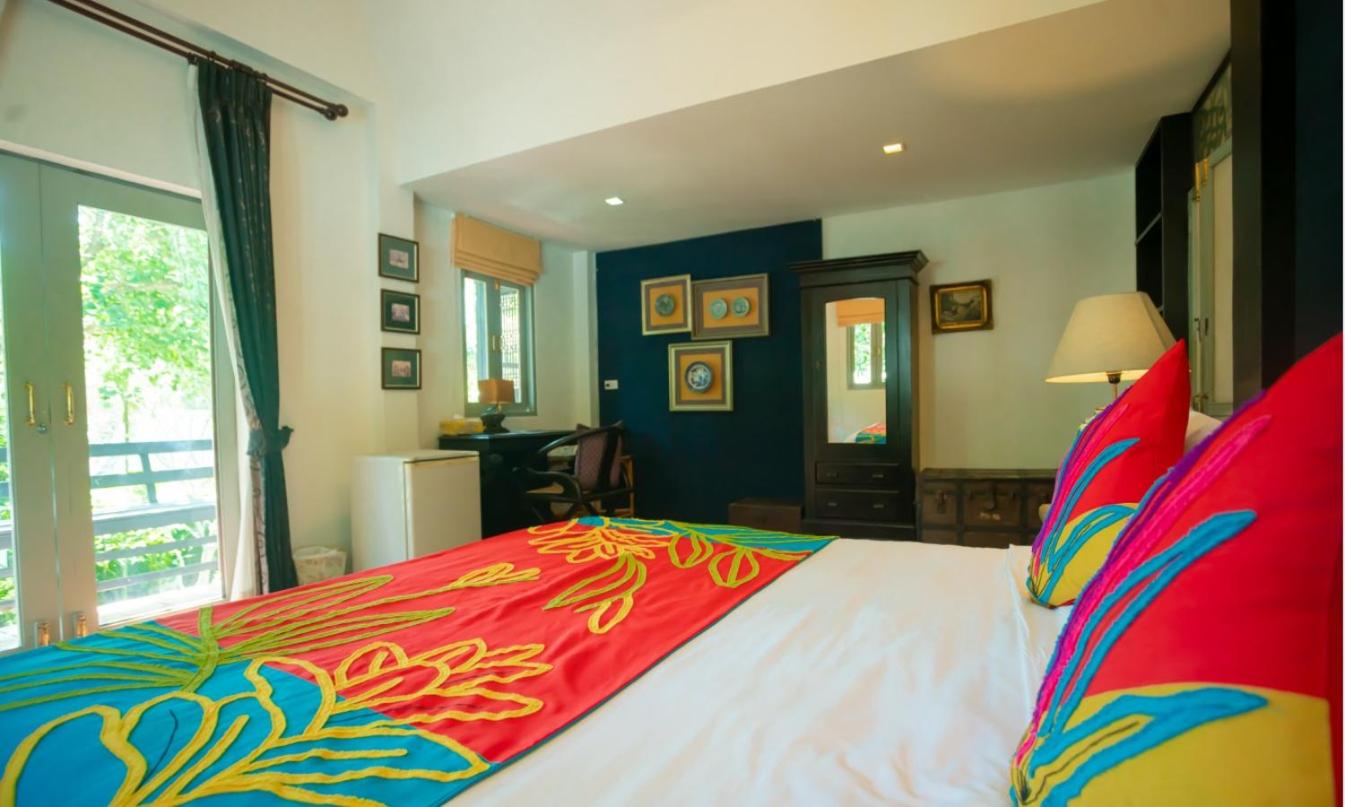 Oriental Deluxe Two Bedroom - Photo 4