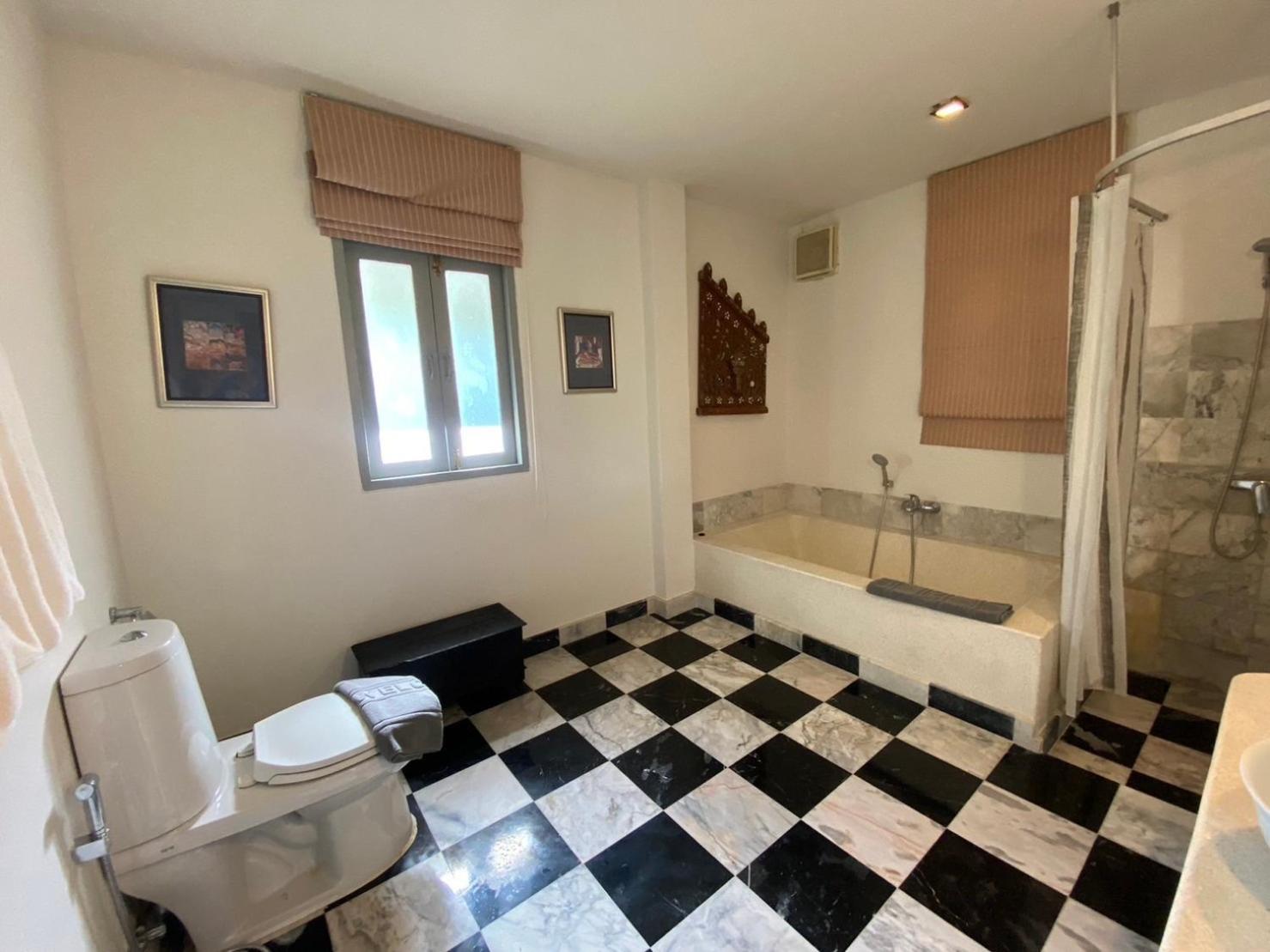 Oriental Deluxe One Bedroom - Photo 6