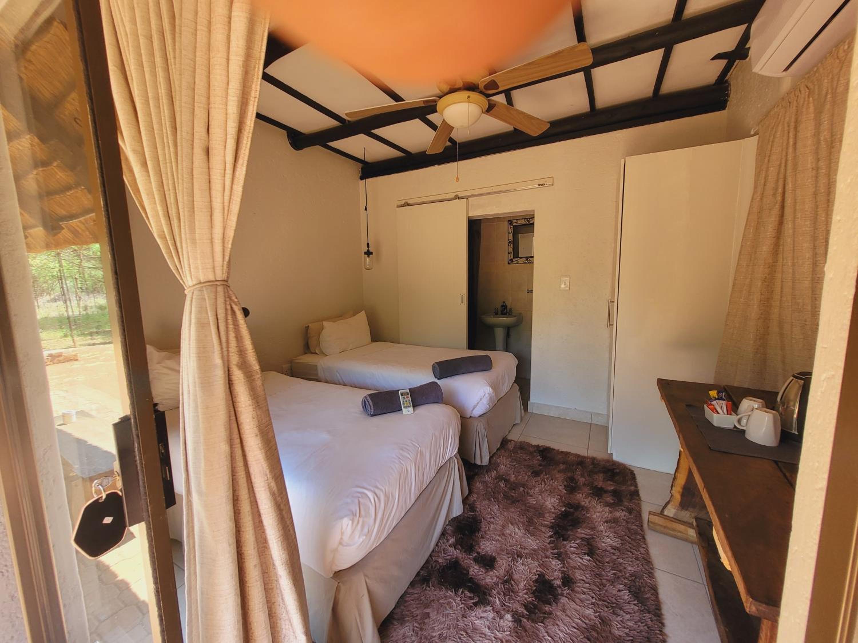 Deluxe Double or Twin Room photo 1