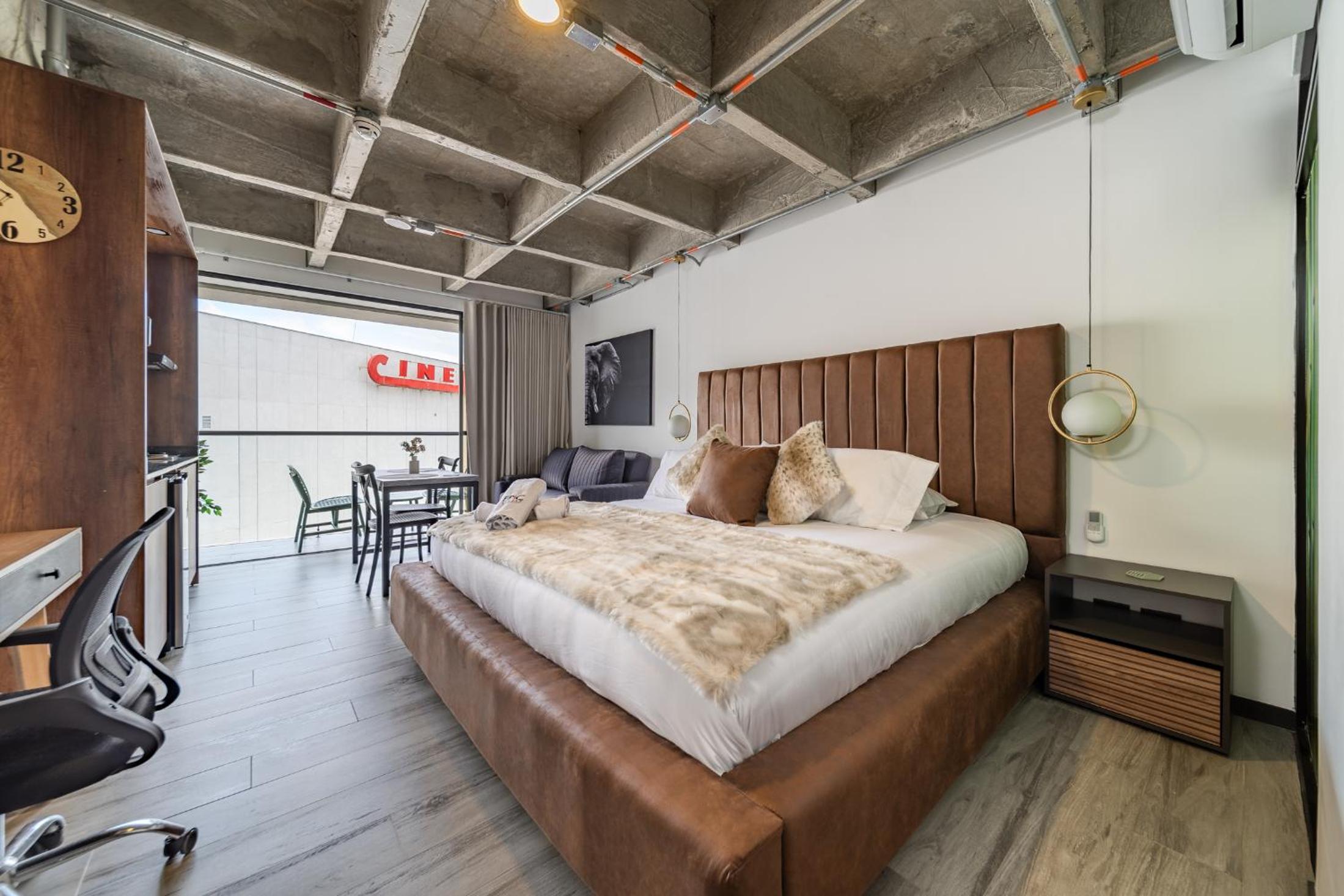 Superior Apartment