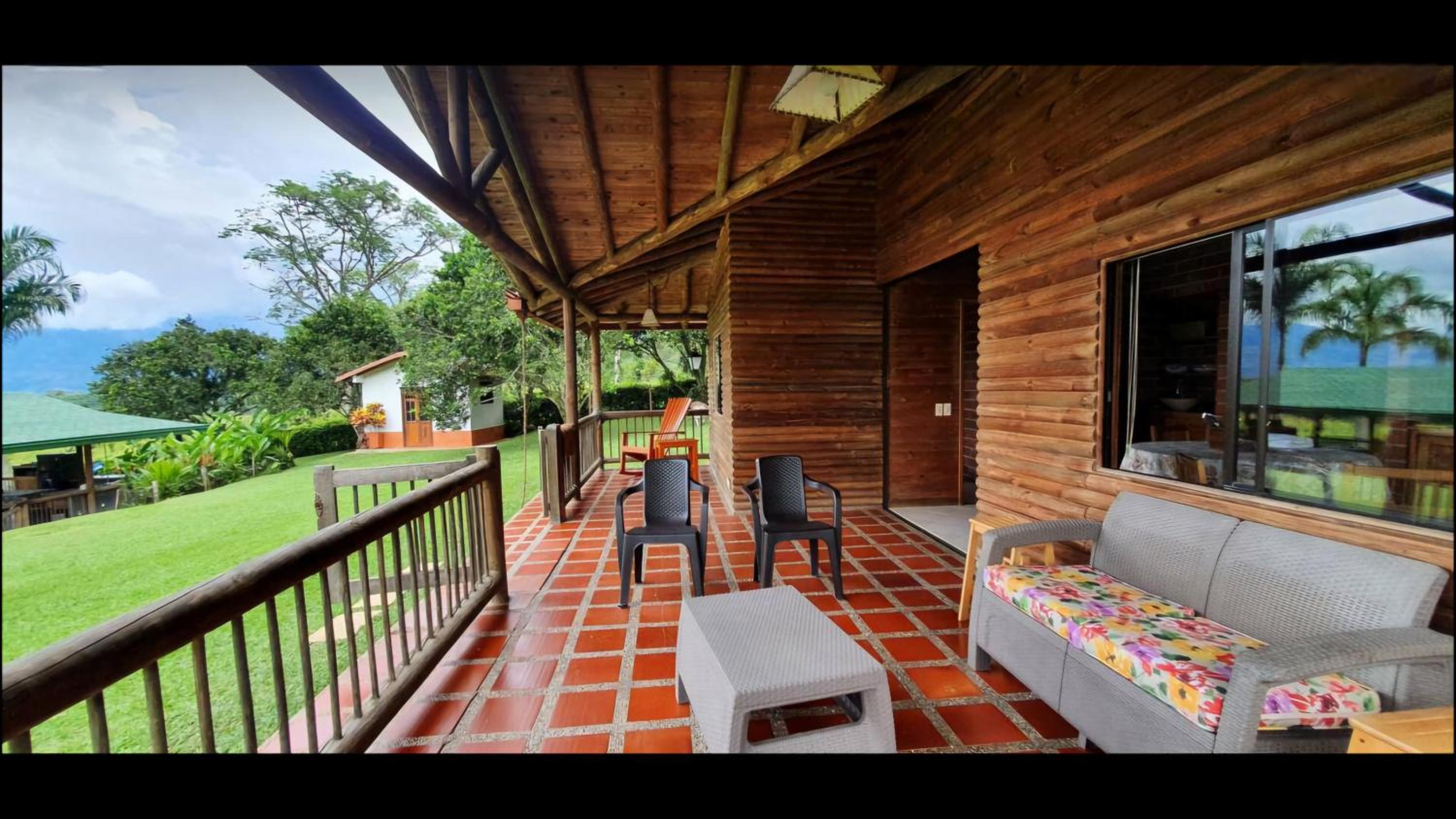 Chalet photo 2