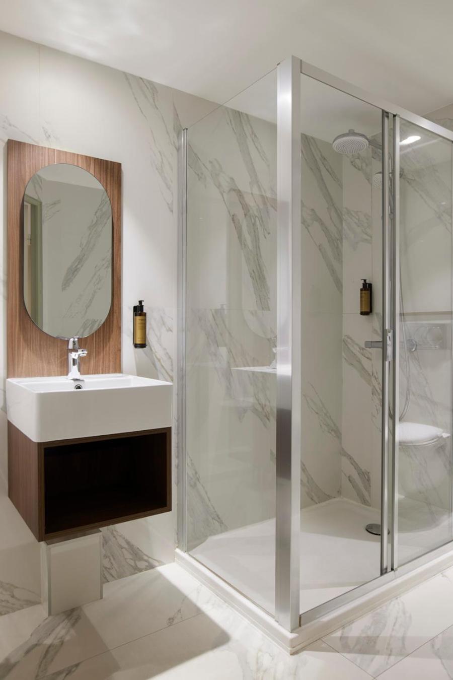 Standard Triple Room - Photo 6