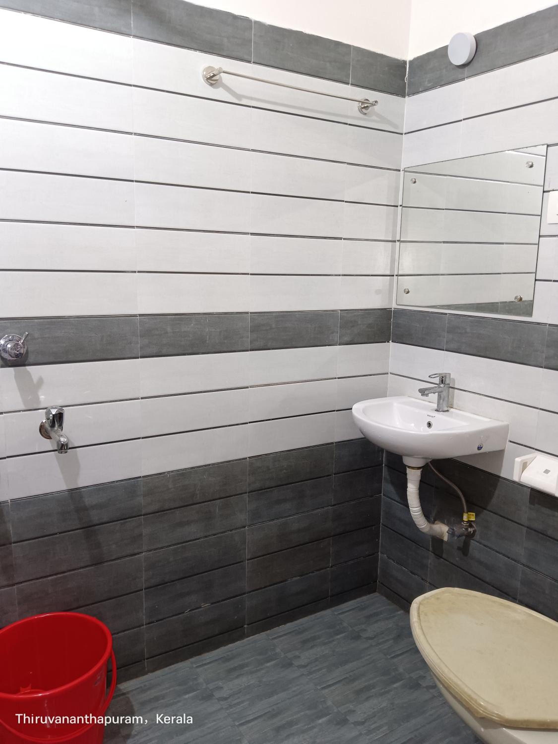 Double Room With Private Bathroom photo 3
